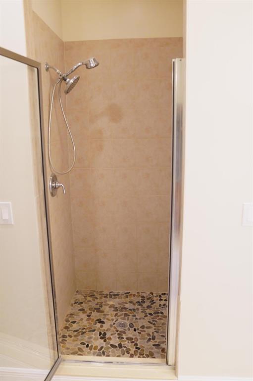 COURTYARDS OF LAKE WORTH - Residential Lease