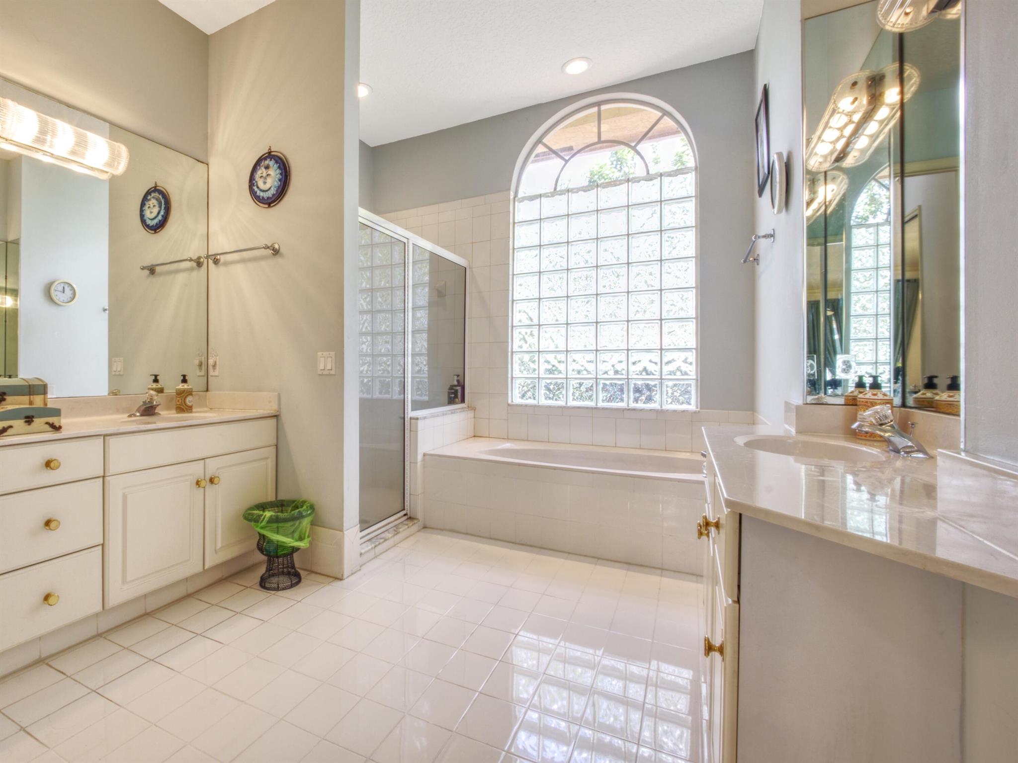 GREENVIEW COVE OF WELLINGTON - Residential