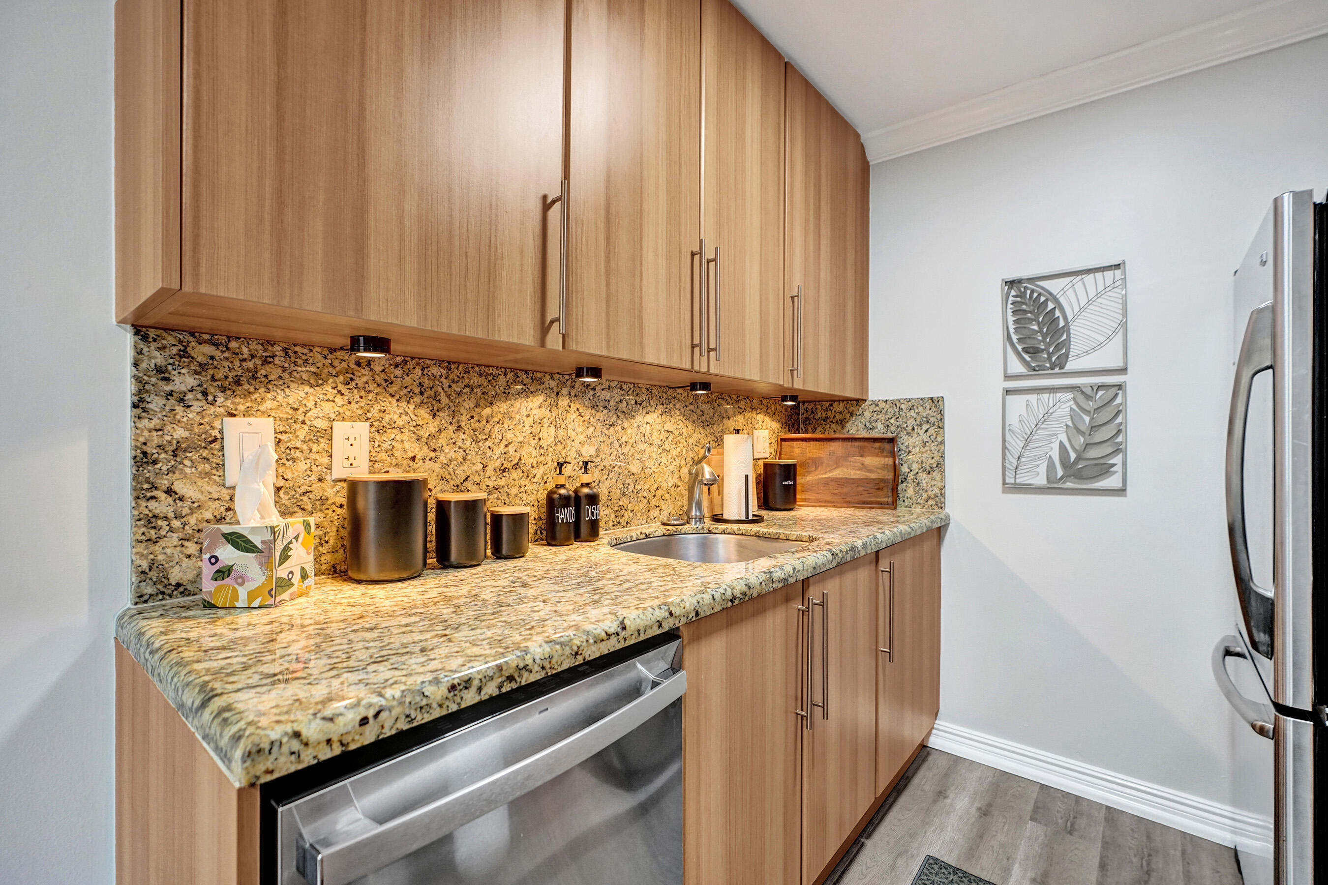 TUDOR MANOR CONDO - Residential