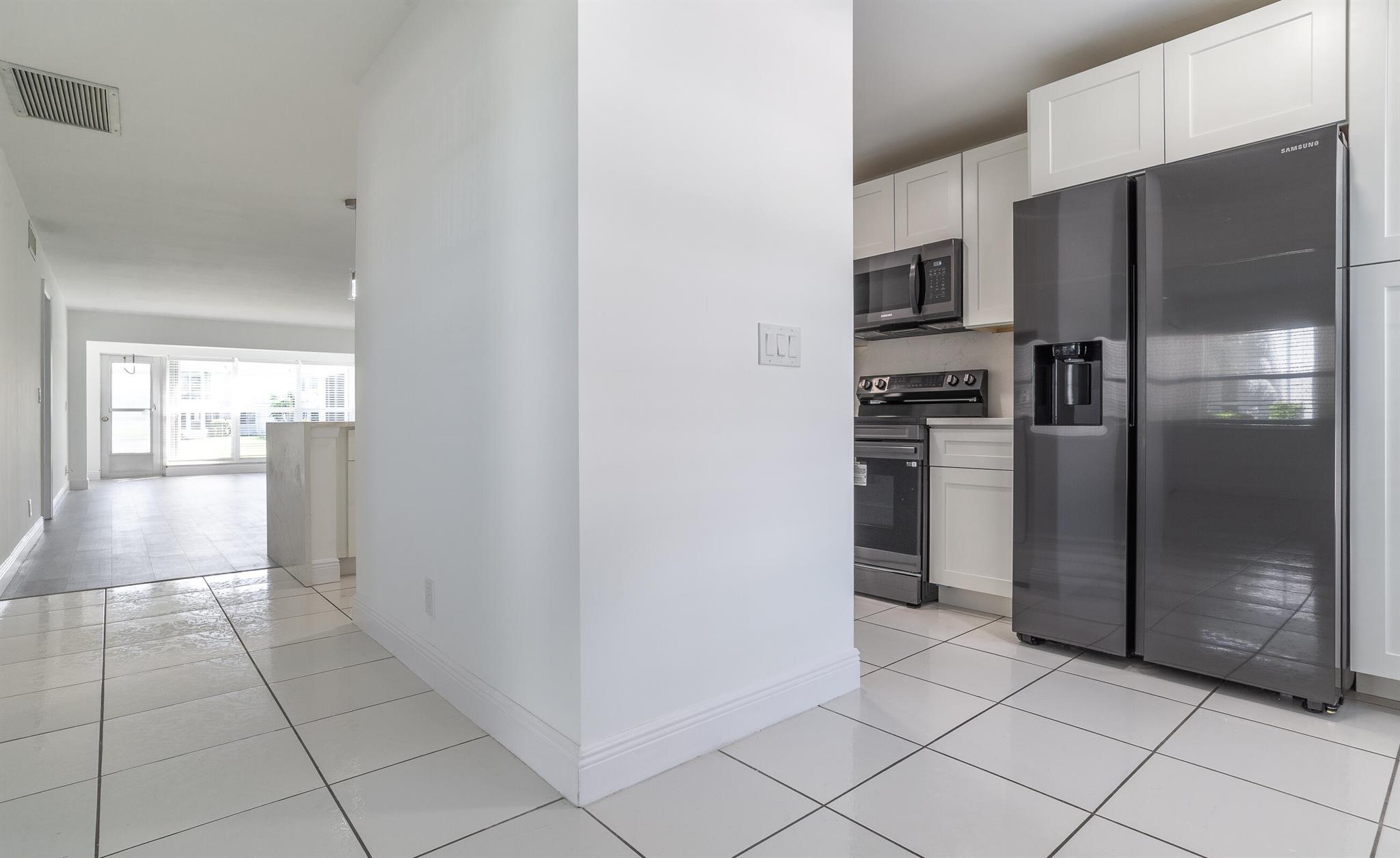 2830 SW 13th Street 101