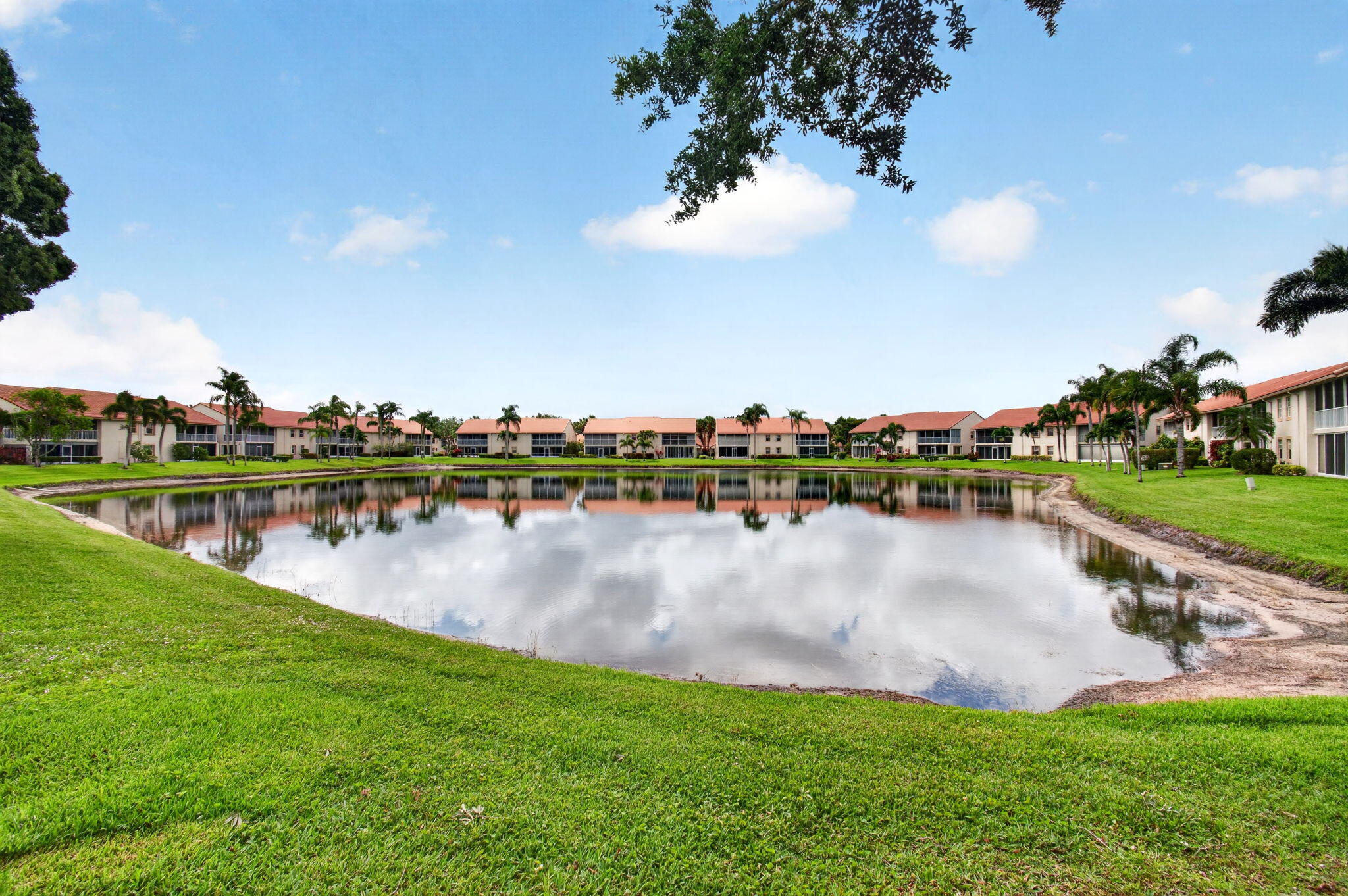 EMERALD POINTE CONDO - Residential