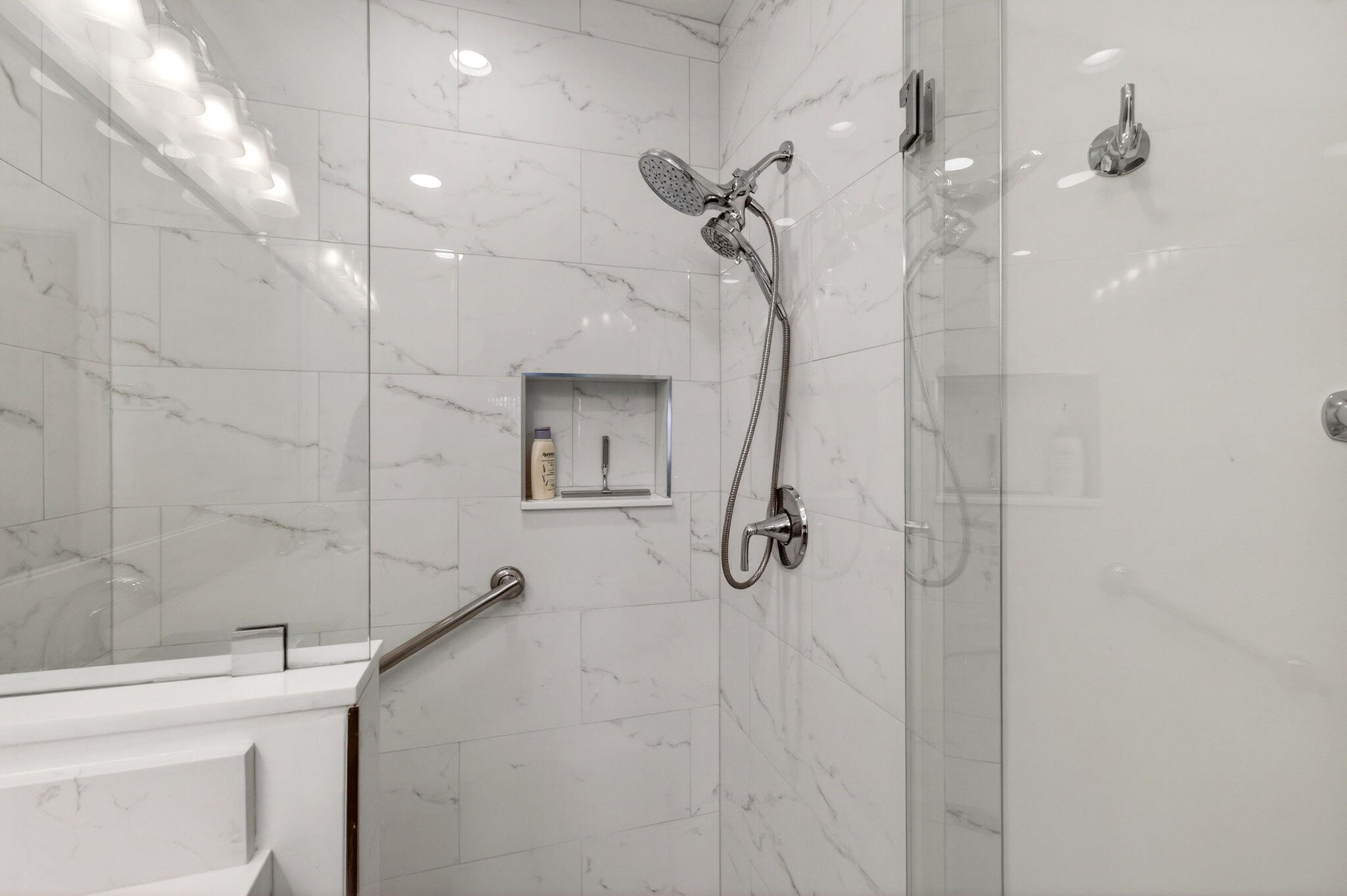 EMERALD POINTE CONDO - Residential