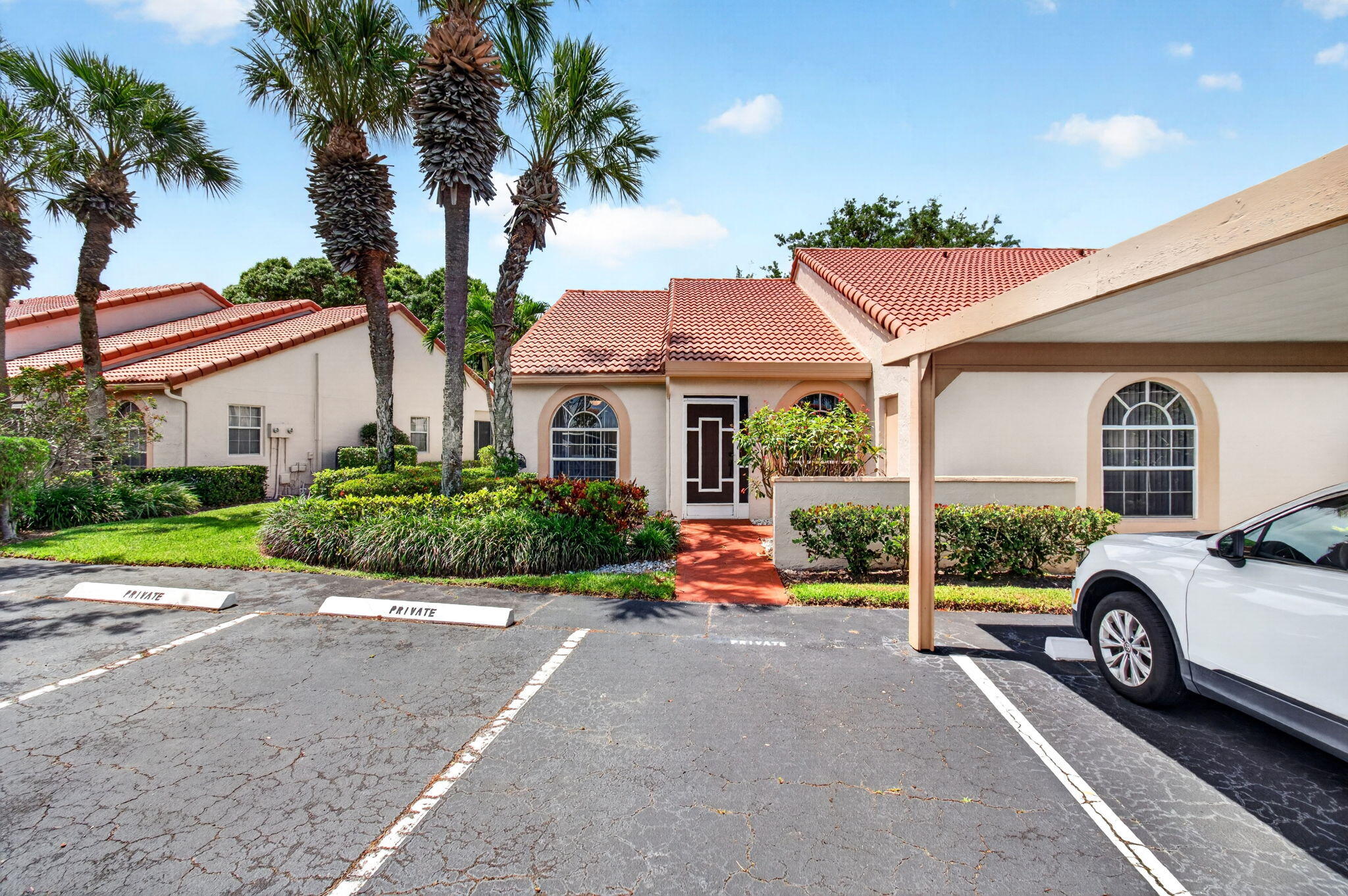 EMERALD POINTE CONDO - Residential