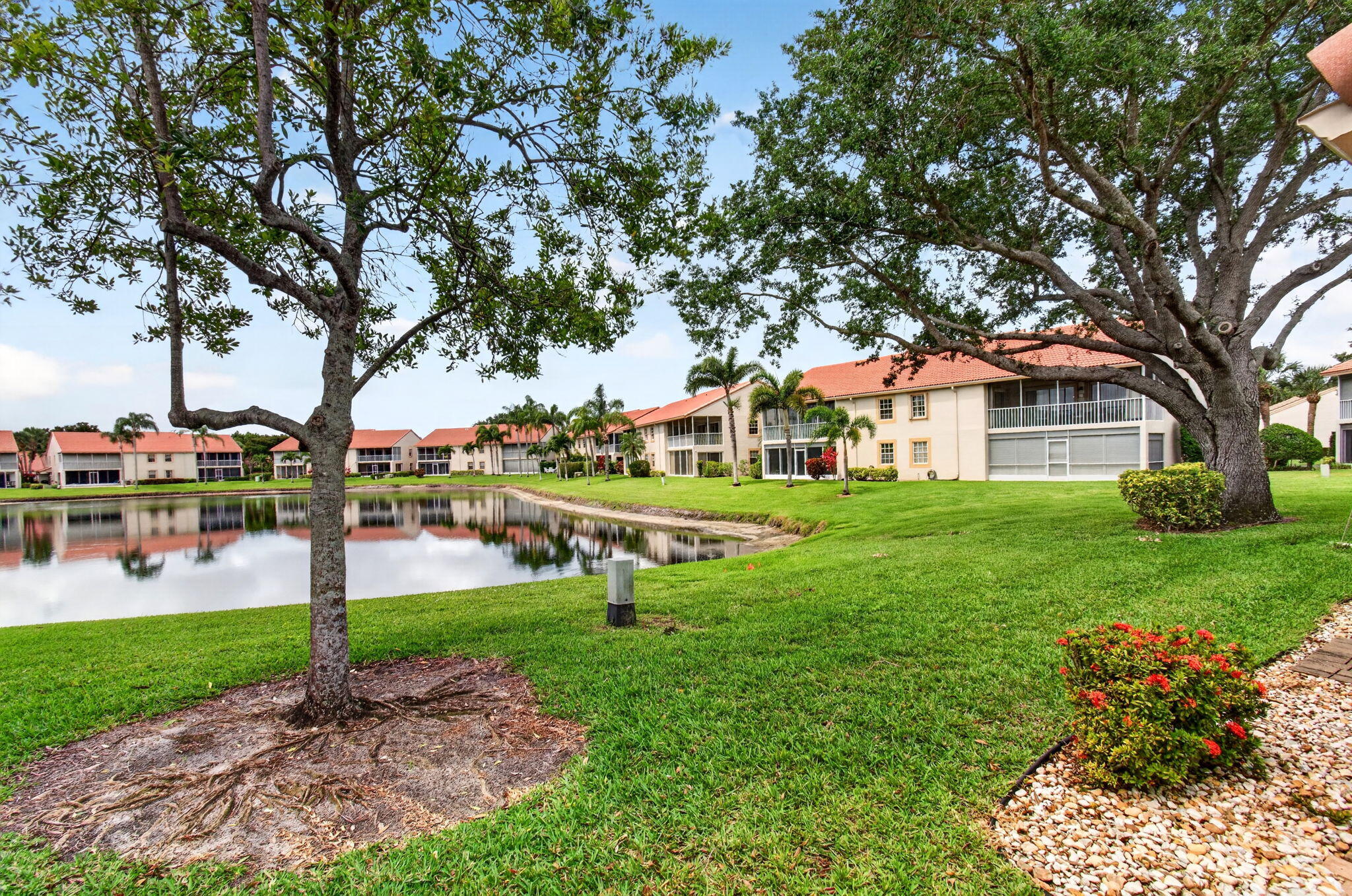 EMERALD POINTE CONDO - Residential