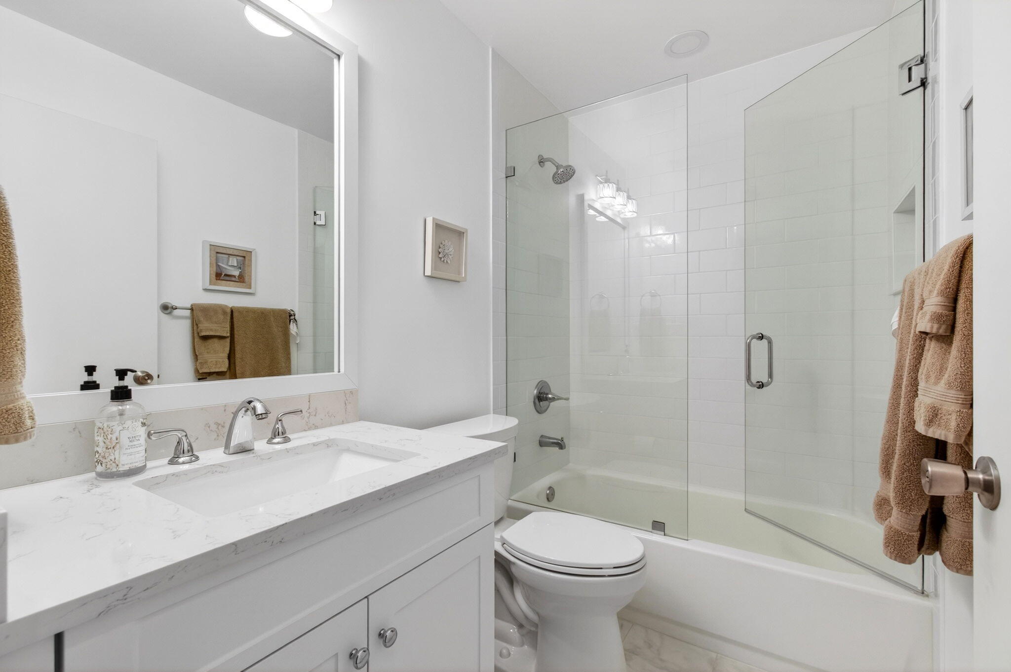 EMERALD POINTE CONDO - Residential
