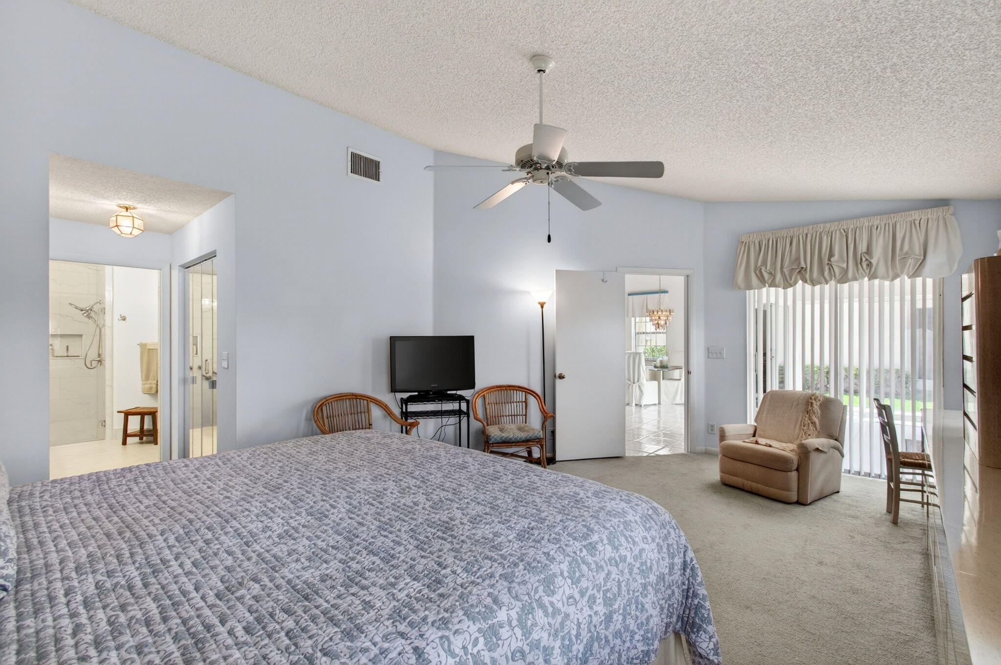 EMERALD POINTE CONDO - Residential