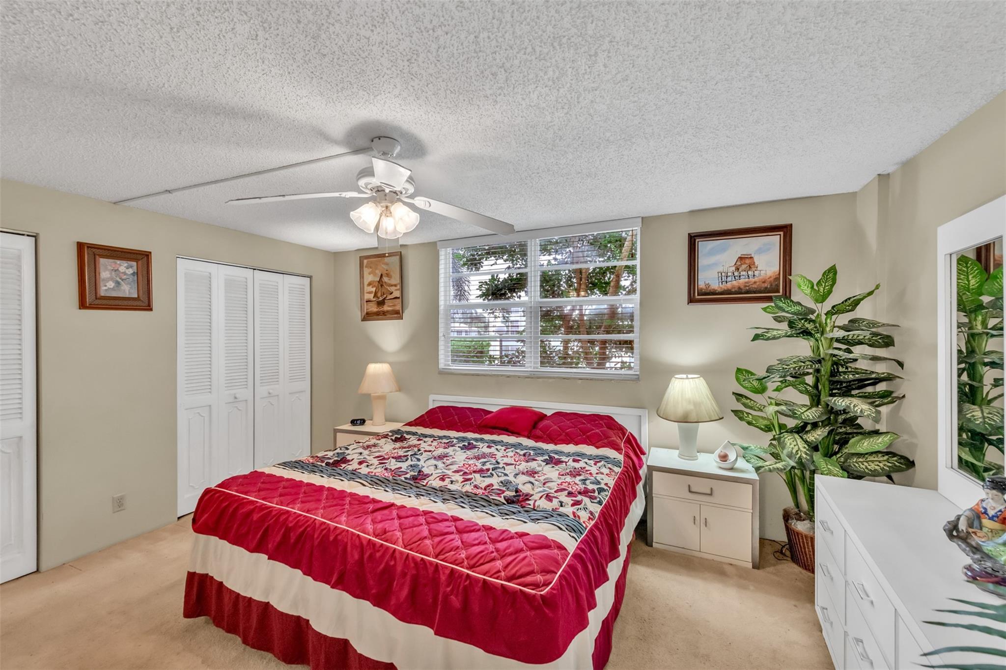 Meadowbrook Lakes - Residential