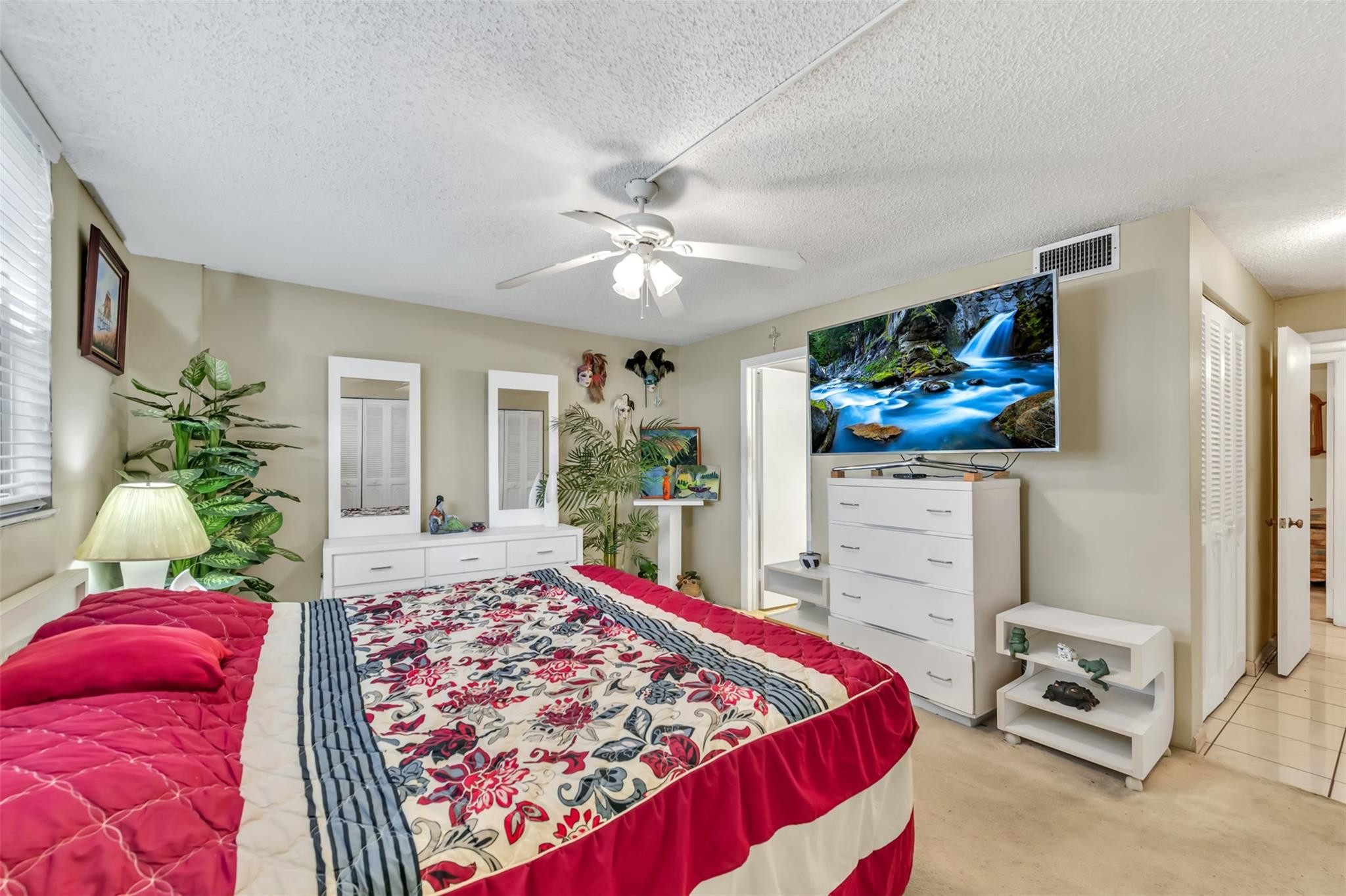 Meadowbrook Lakes - Residential