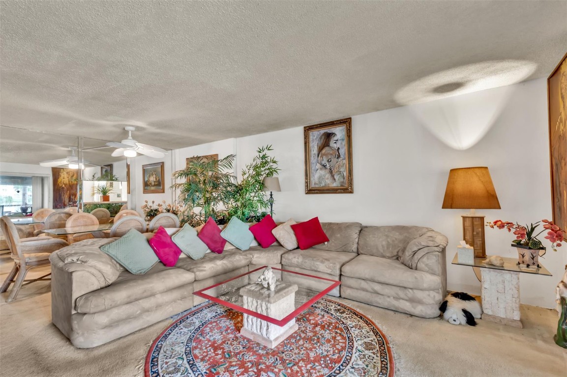 Meadowbrook Lakes - Residential