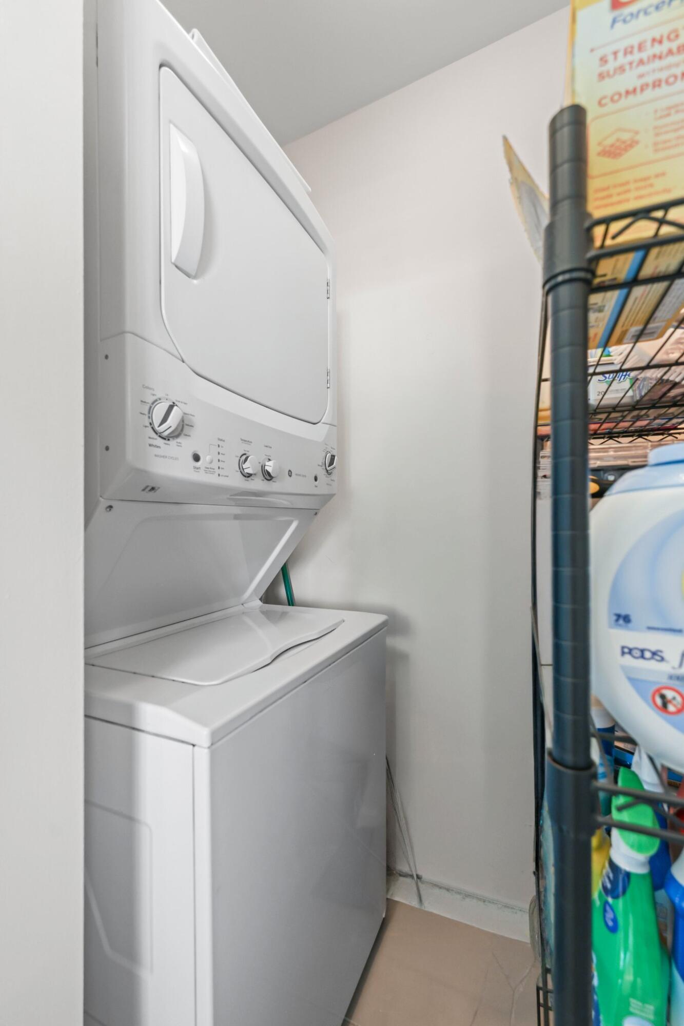 CITY PALMS CONDO - Residential