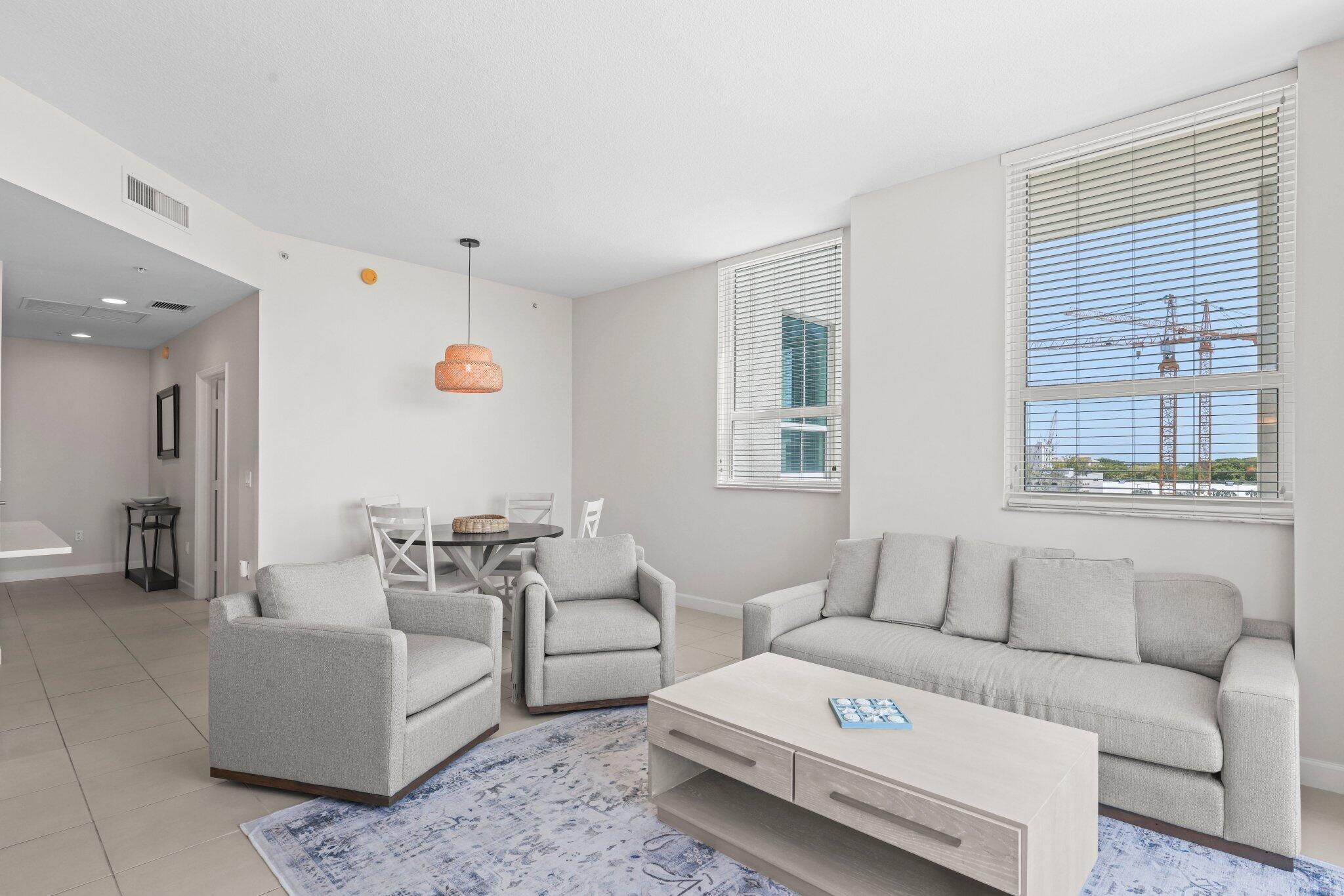 CITY PALMS CONDO - Residential