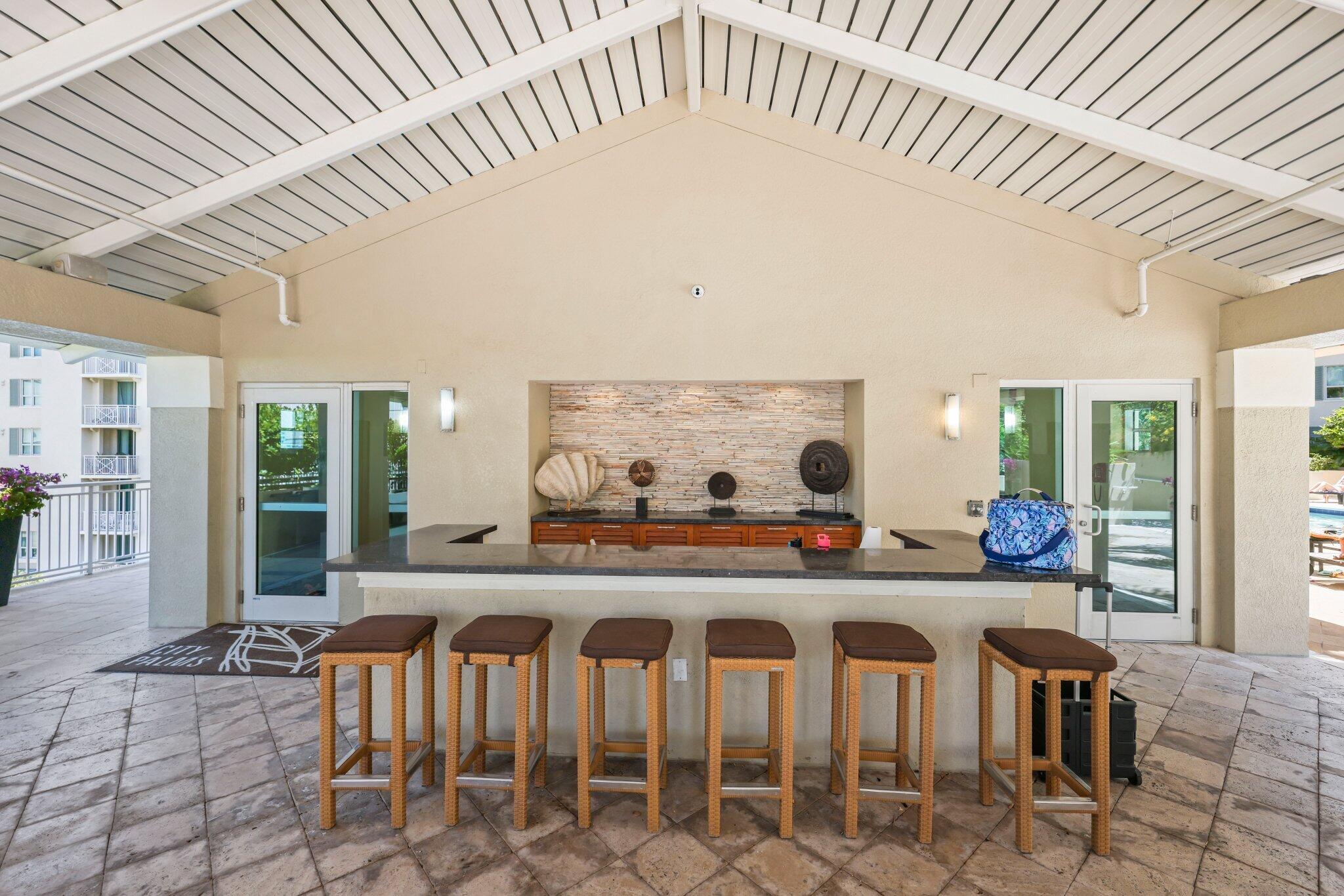 CITY PALMS CONDO - Residential