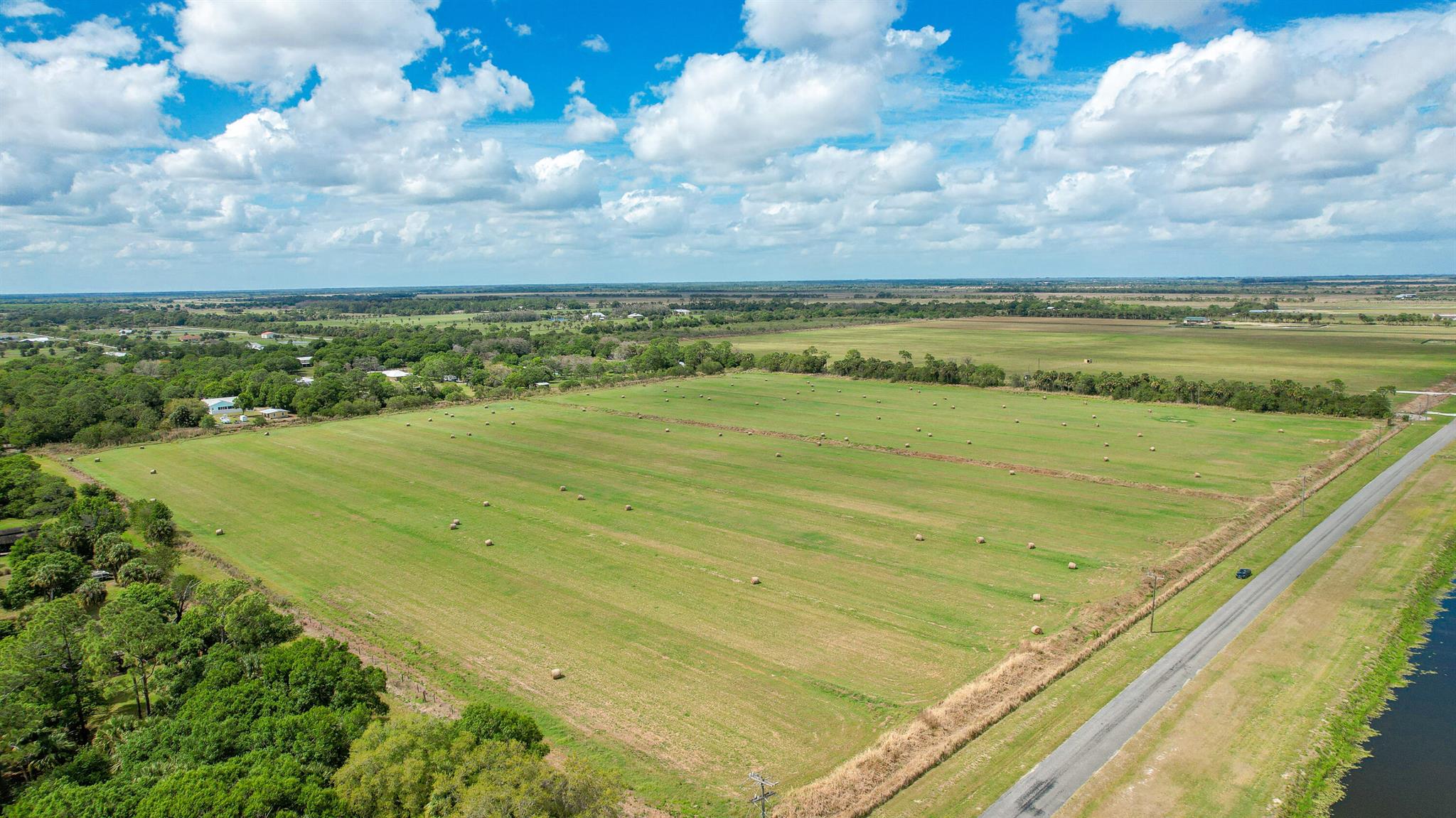 Beautiful open views, 8.5 acres ready to buildyour dream home on. Bring all the animals and toys. So much you can do with this nice acreage. Close to 95 and turnpike, and Port St Lucie.