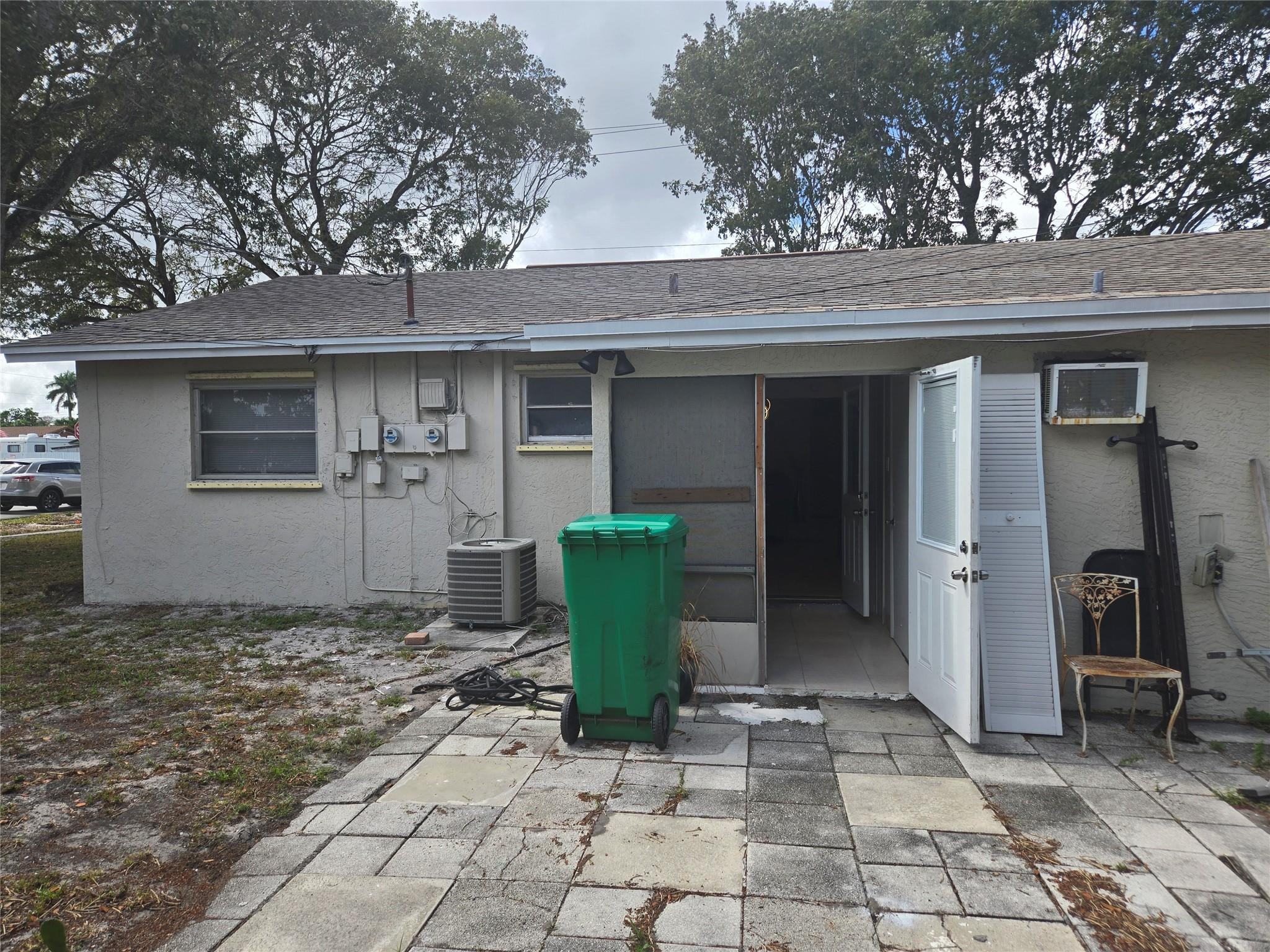 PALM SPRINGS VILLAGE 4 - Residential Income