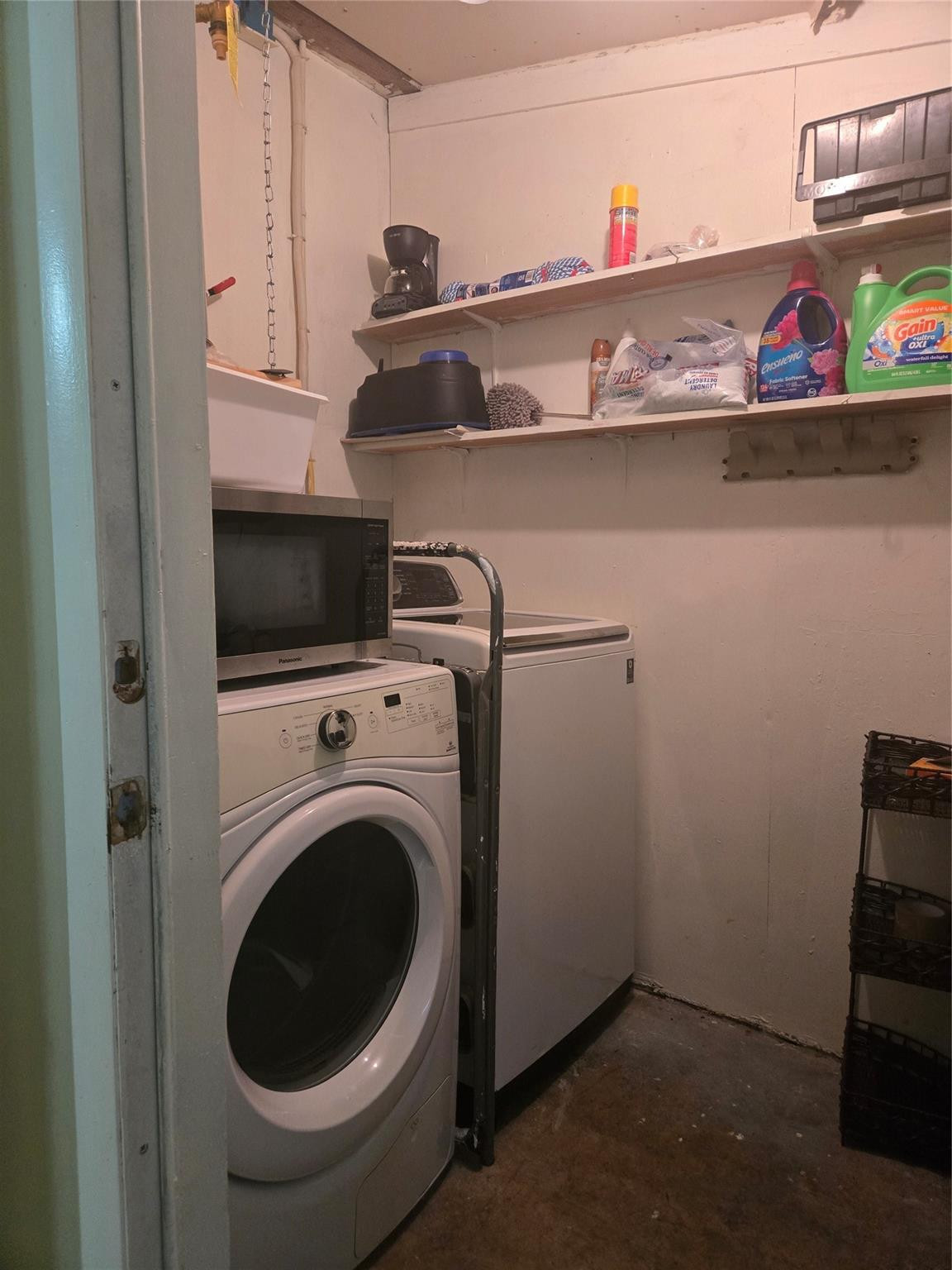 PALM SPRINGS VILLAGE 4 - Residential Income