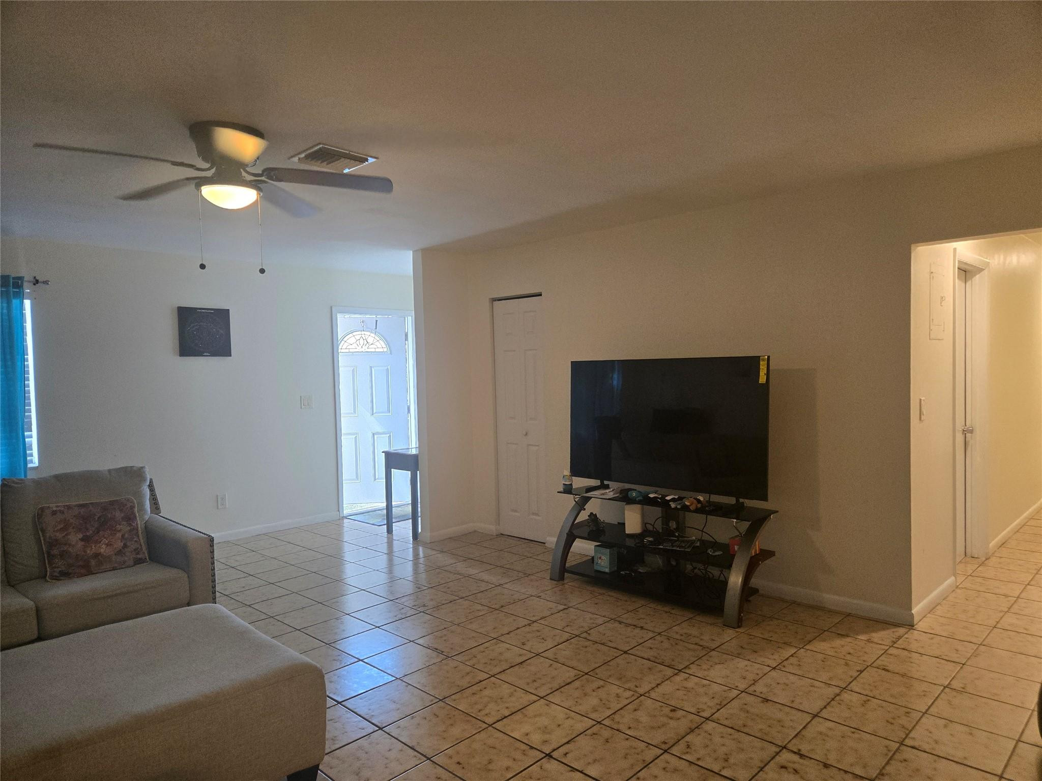 PALM SPRINGS VILLAGE 4 - Residential Income