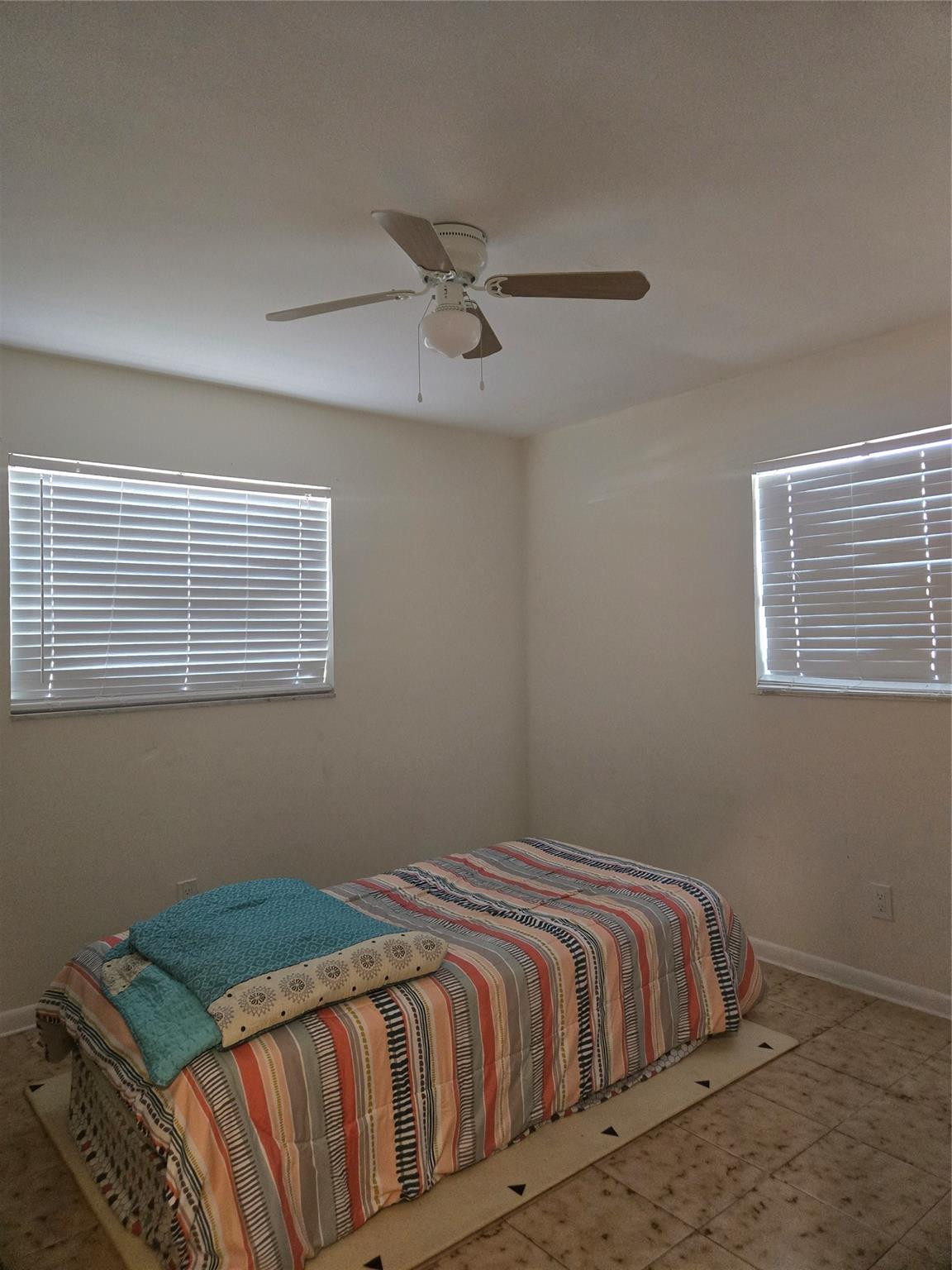 PALM SPRINGS VILLAGE 4 - Residential Income