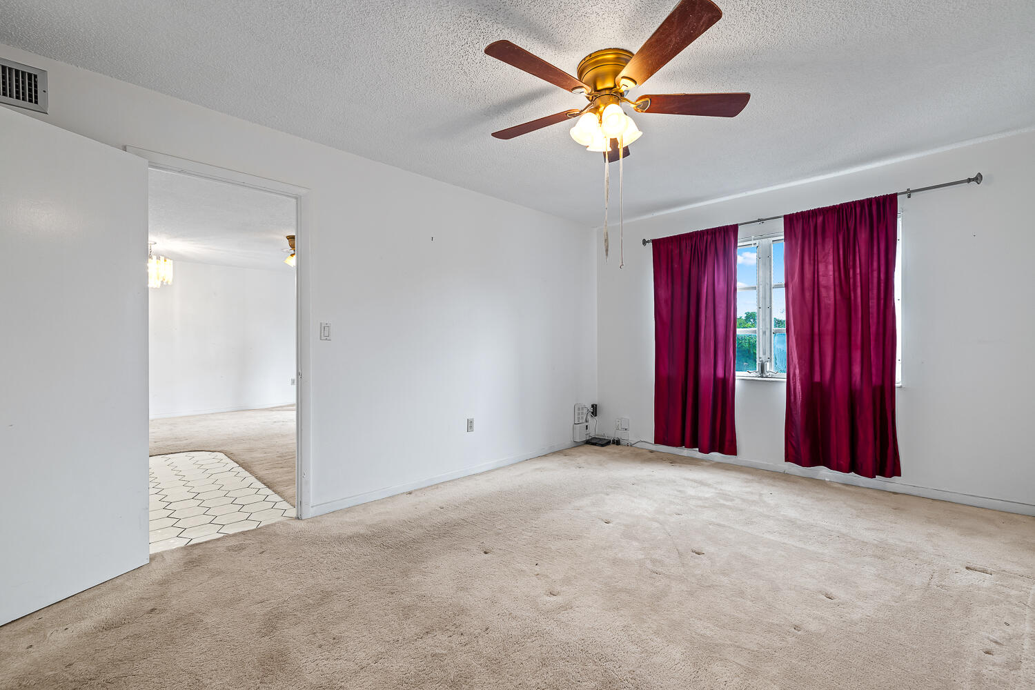 OAKBROOK - Residential