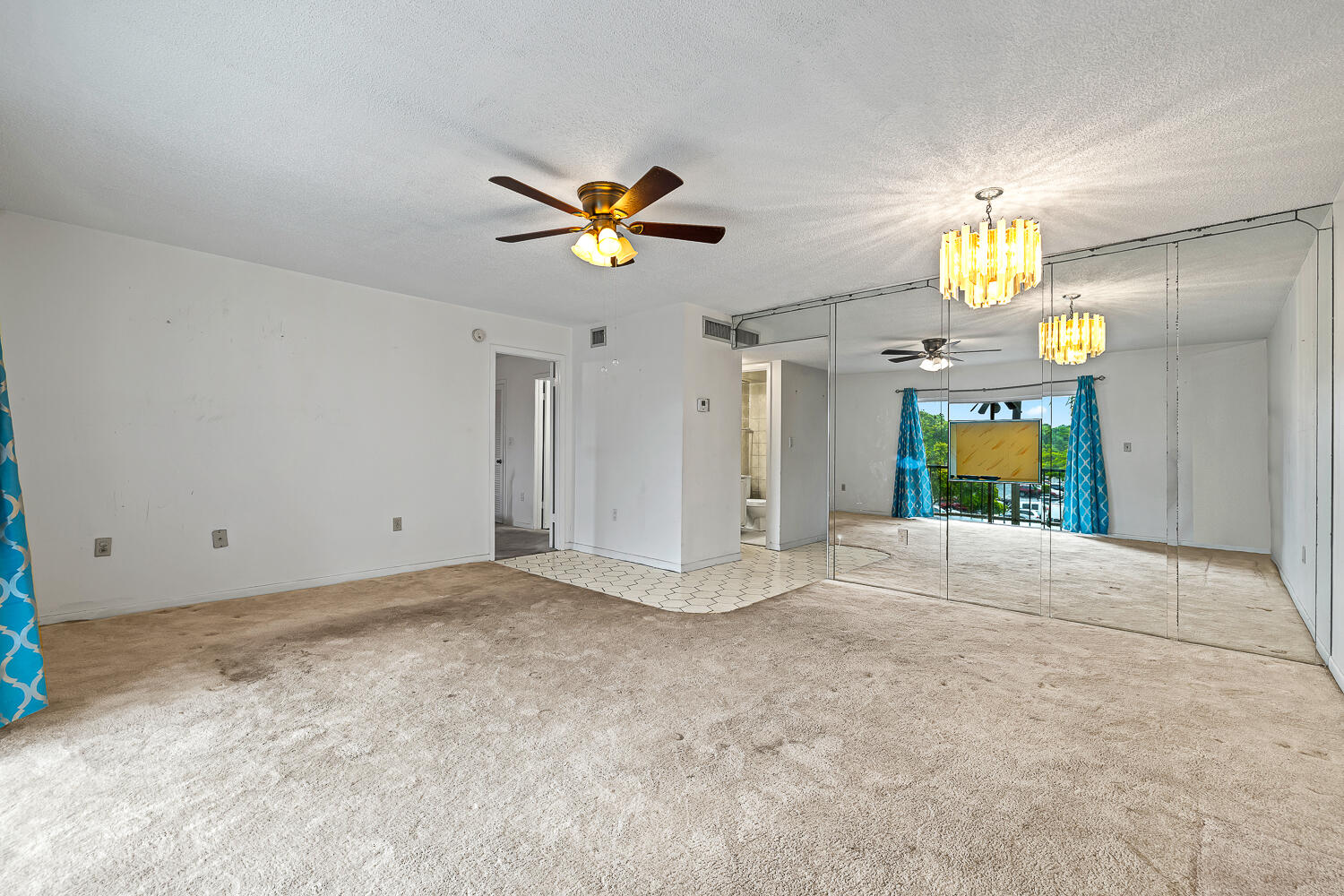 OAKBROOK - Residential