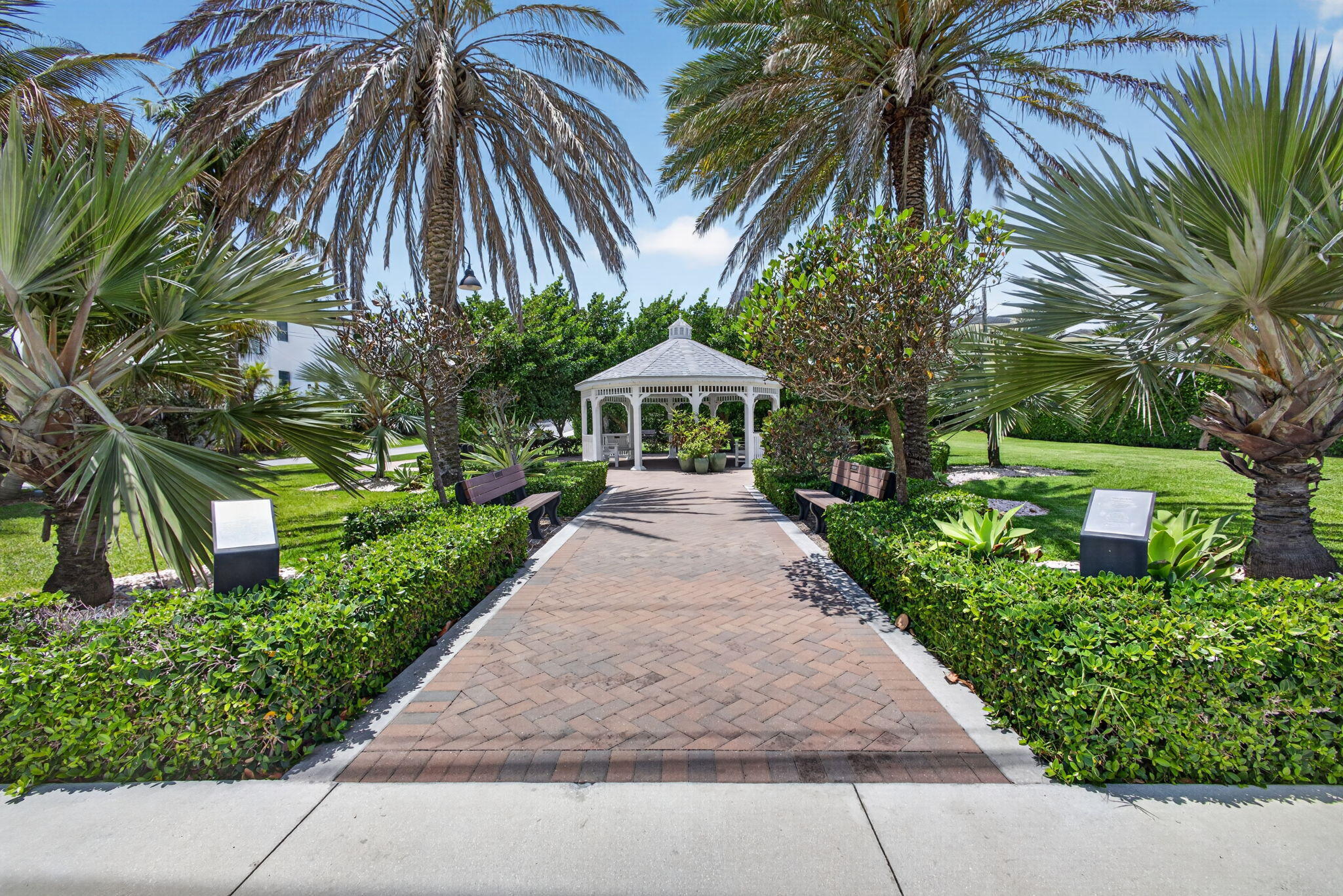 JUNO BY THE SEA NORTH CONDO - Residential