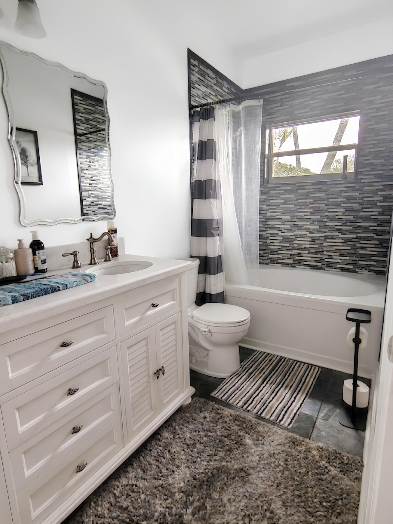 REGENCY LAKES AT COCONUT CREEK - Residential