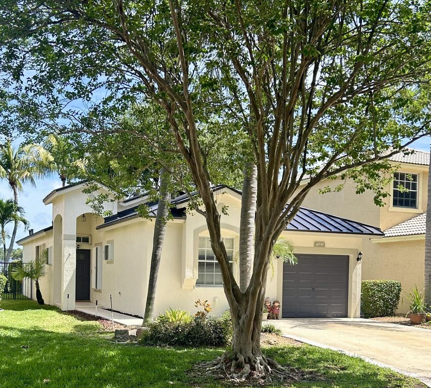 Welcome to this one story home in Regency Lakes @ Brittany Park. The property includes three bedrooms plus a den/office and two bathrooms. It is being sold with a new metal roof and completed interior and exterior paint. Inside, there is a primary suite with a walk in closet, and the kitchen includes granite countertops and stainless steel appliances. The home has hard flooring throughout.  The community is gated and offers a pool, clubhouse, fitness center, and courts for volleyball, basketball, and tennis. The location provides access to major highways and is within walking distance to shopping, dining, and Dunkin. The home is located in an area served by great local schools.