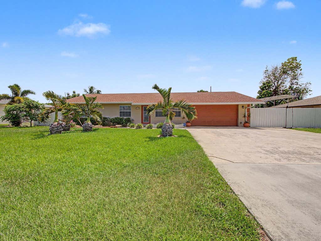 Photo of 3190 Starboard Drive, Lake Worth, FL 33462 (MLS # B26067198)