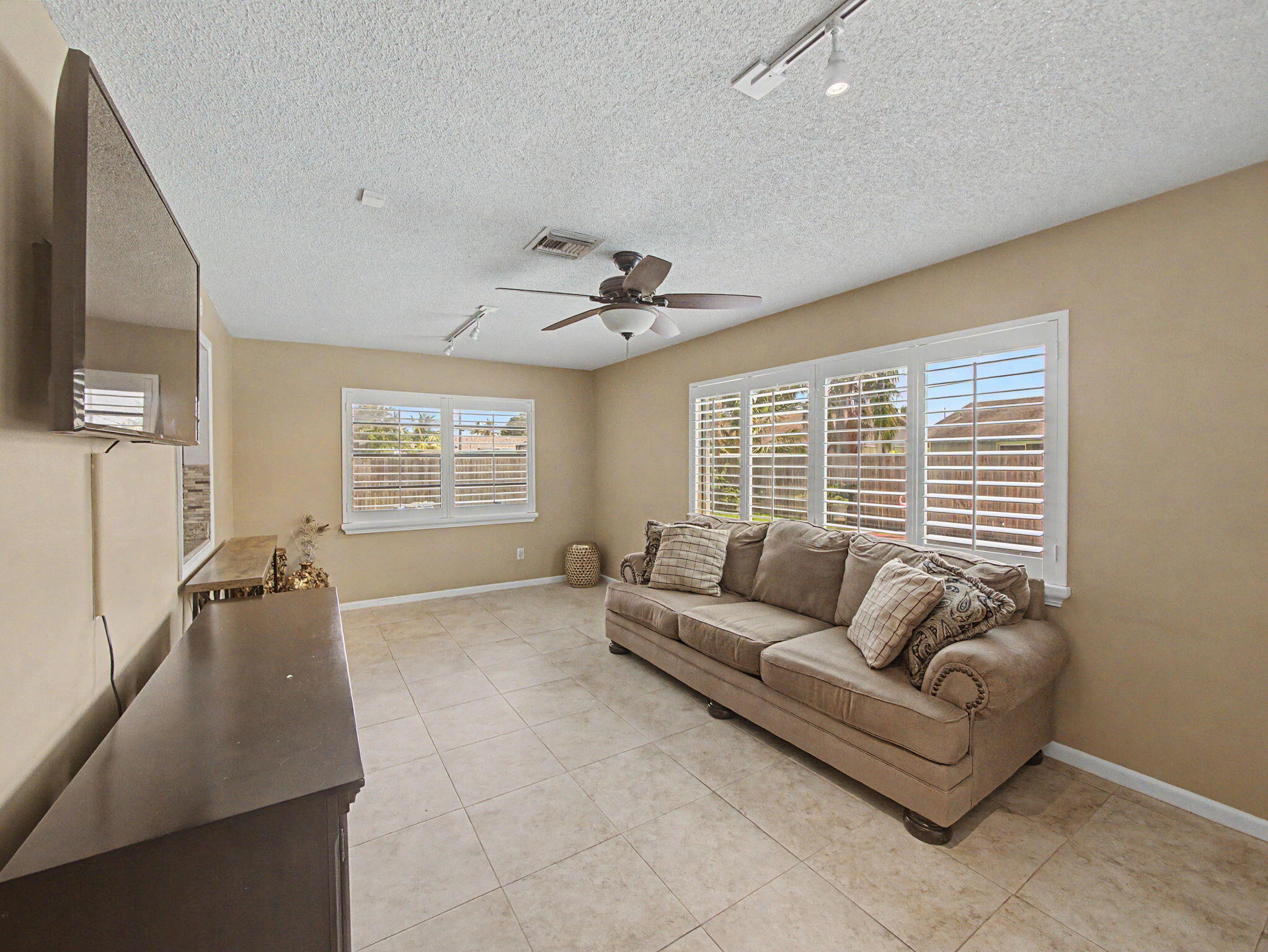 3190 Starboard Drive