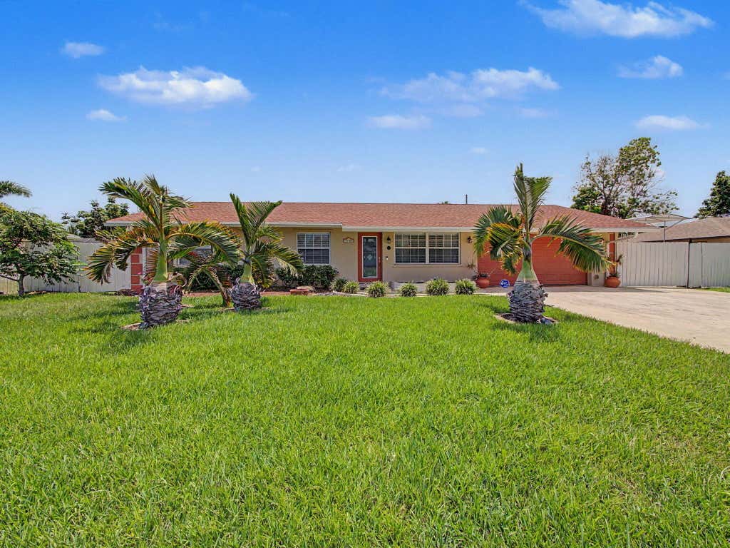 Photo of 3190 Starboard Drive, Lake Worth, FL 33462 (MLS # B26067198)