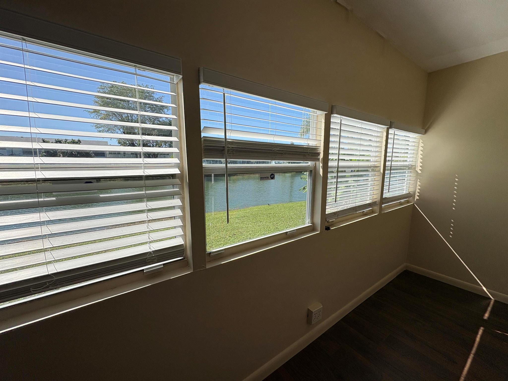 CENTURY VILLAGE / NORTHAM - Residential Lease