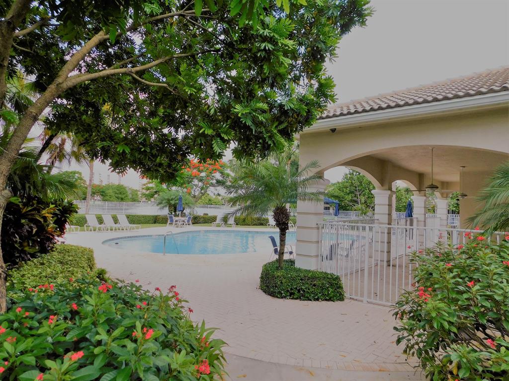 PALMBROOKE TOWNHOMES - Residential