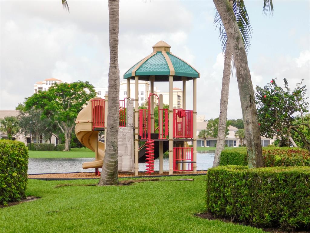 PALMBROOKE TOWNHOMES - Residential