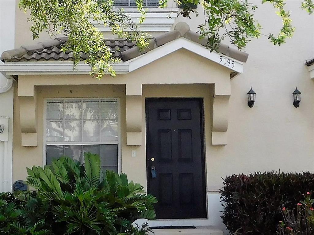 PALMBROOKE TOWNHOMES - Residential