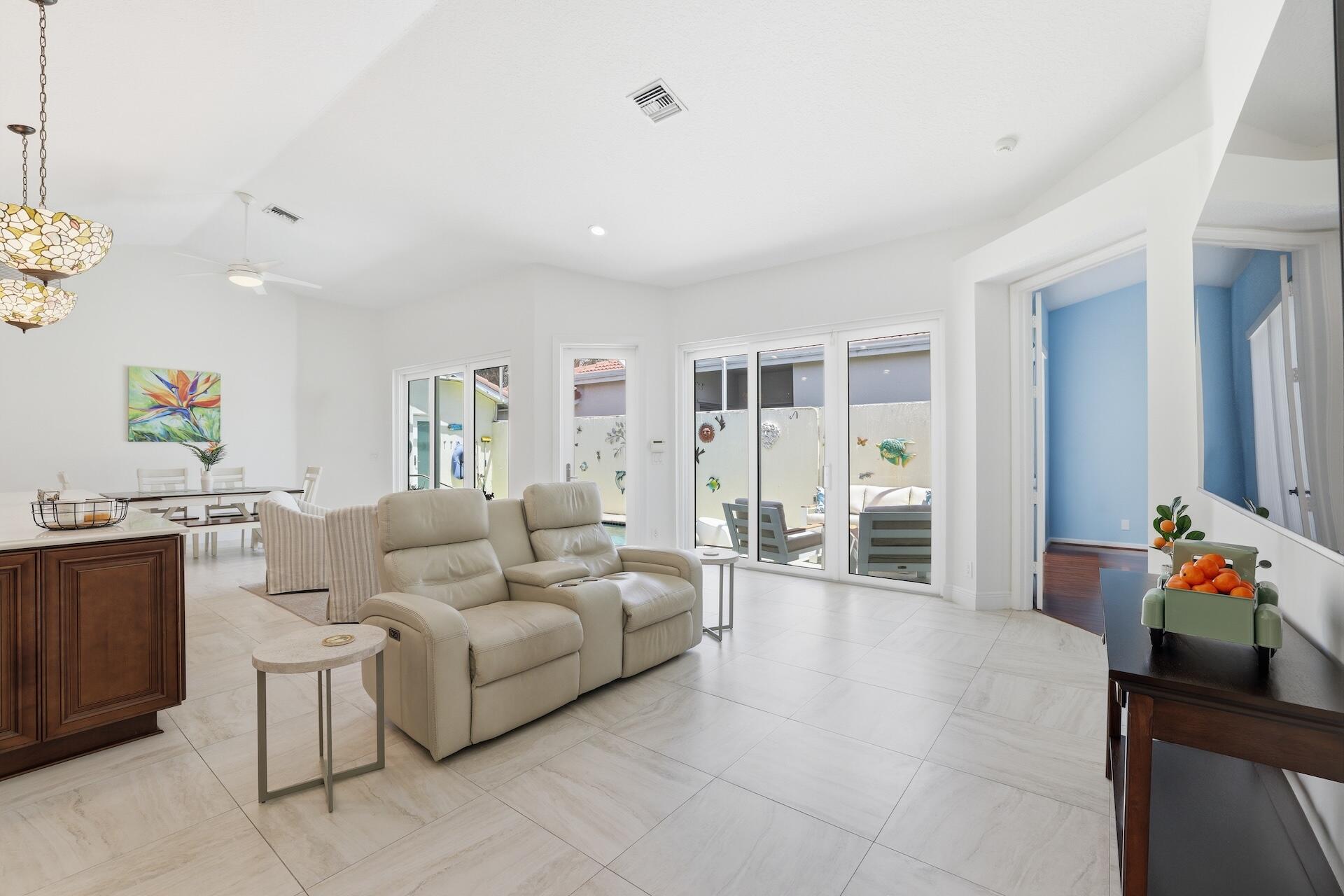 VENTURA - Residential