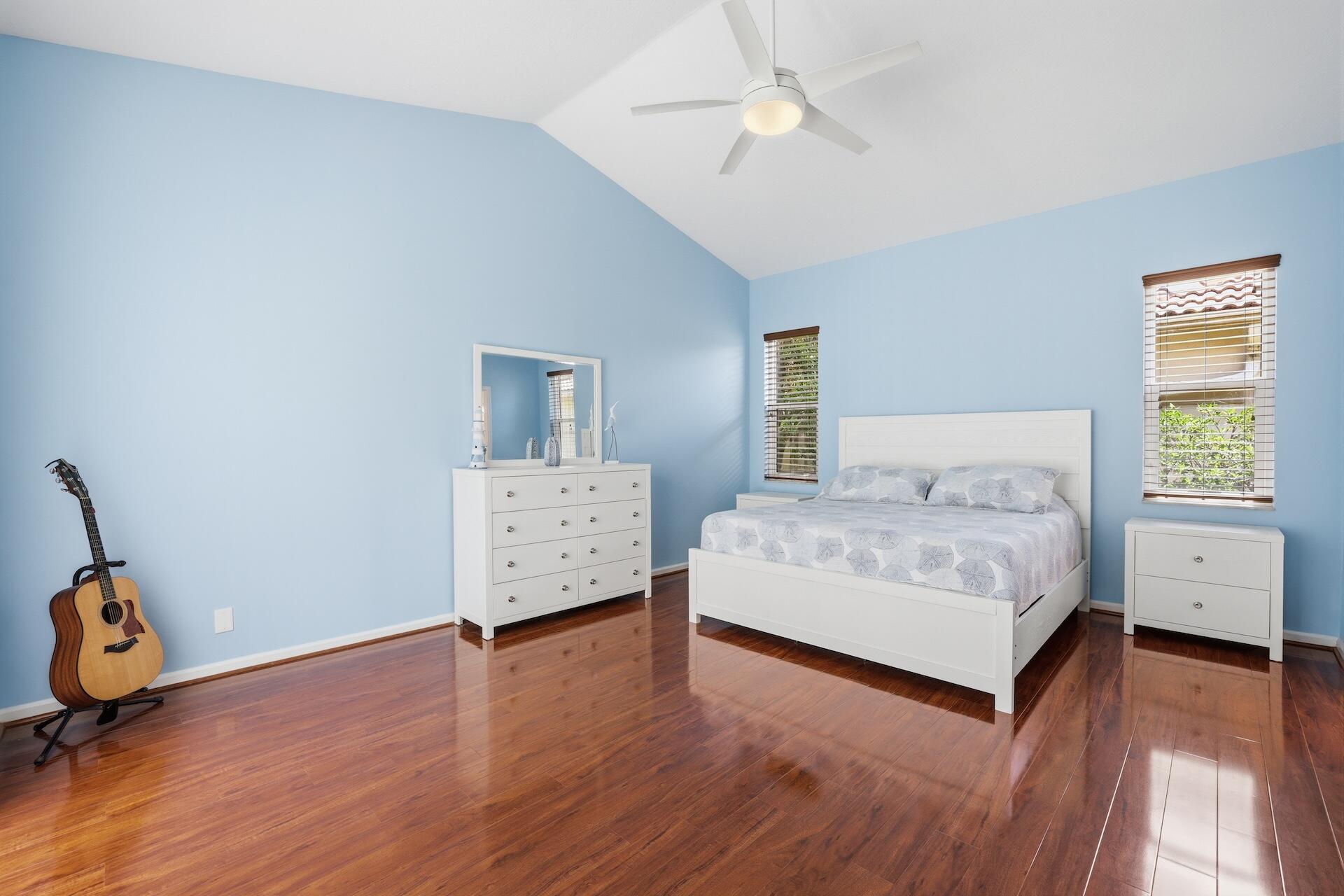 VENTURA - Residential