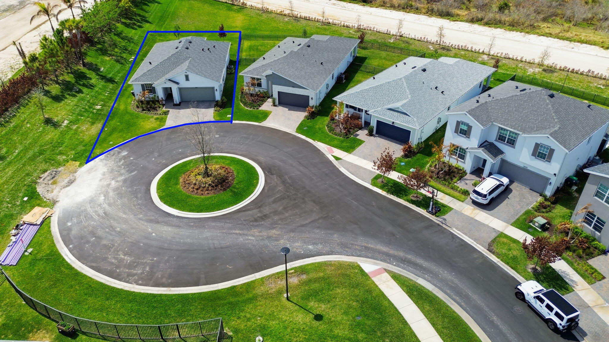 CADENCE PHASE III - Residential