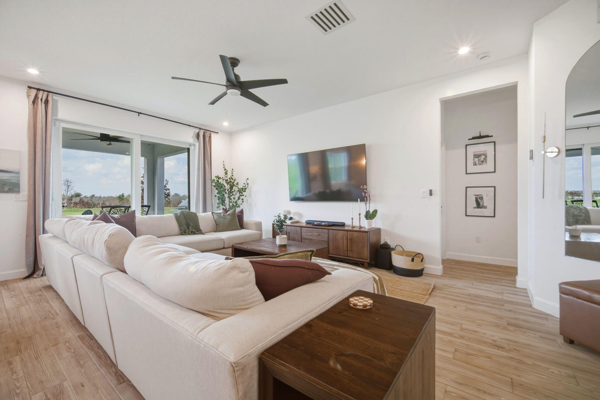 CADENCE PHASE III - Residential