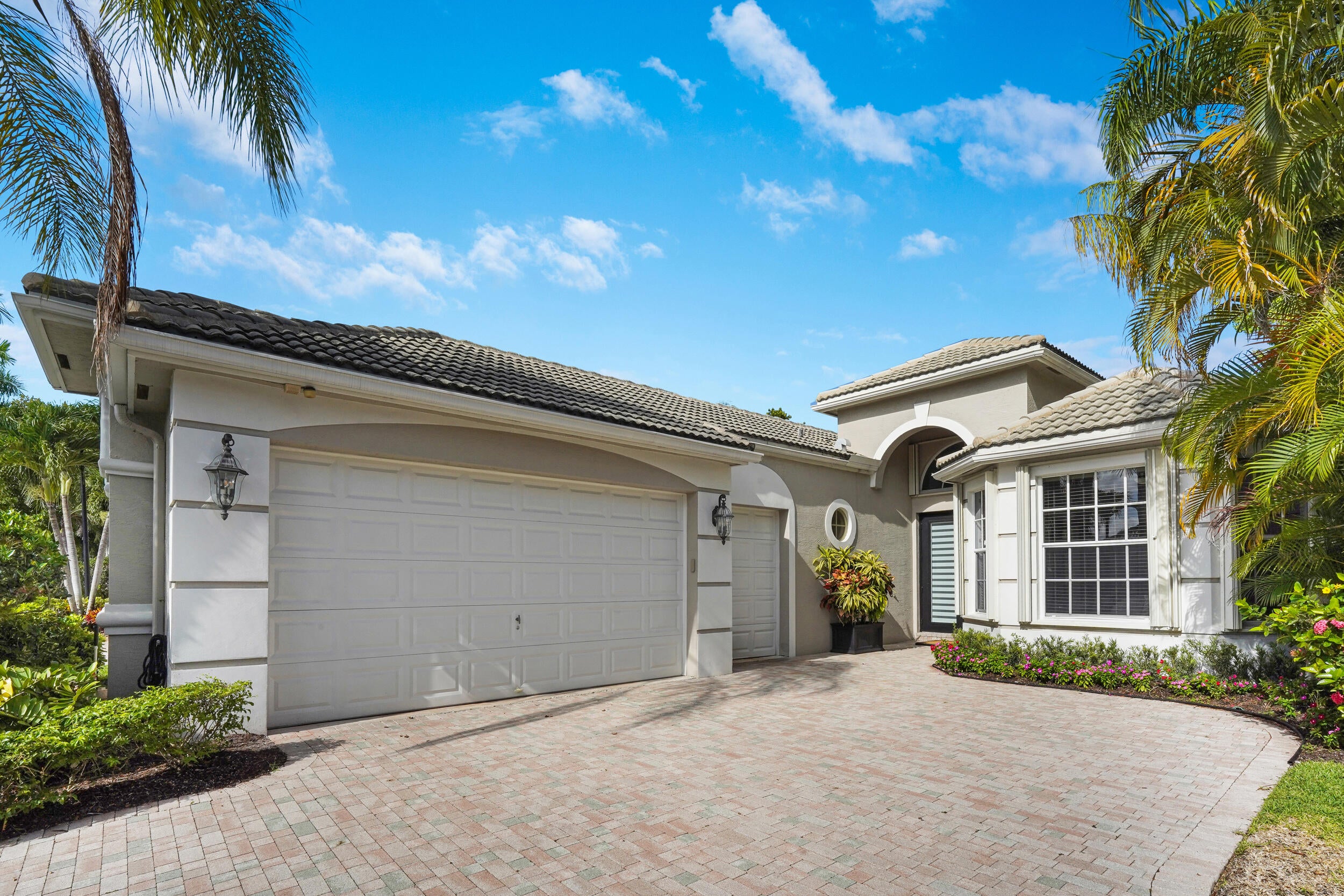 10916 Northgreen Drive