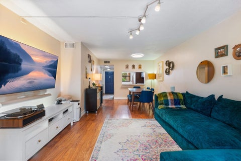 MLS: B26084476