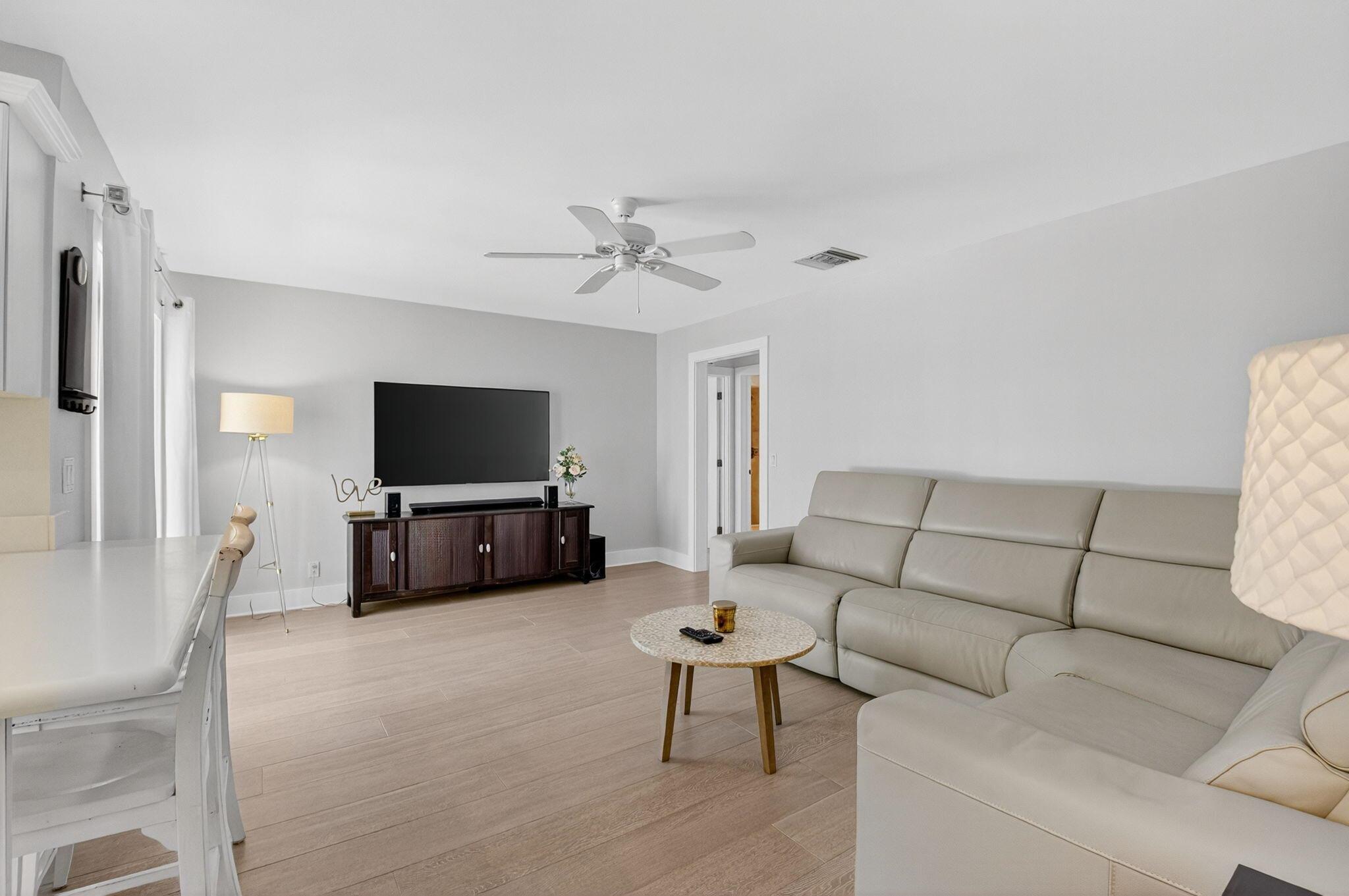 CYPRESS CREEK DEV ON AM-8 - Residential Lease