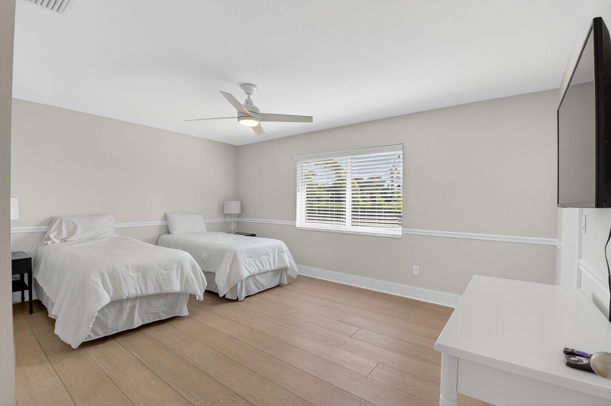 CYPRESS CREEK DEV ON AM-8 - Residential Lease