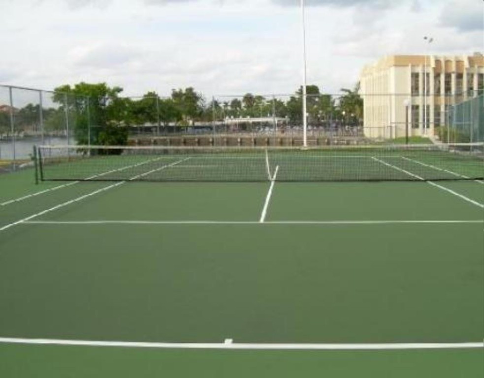 De Soto Park Condo - Residential Lease