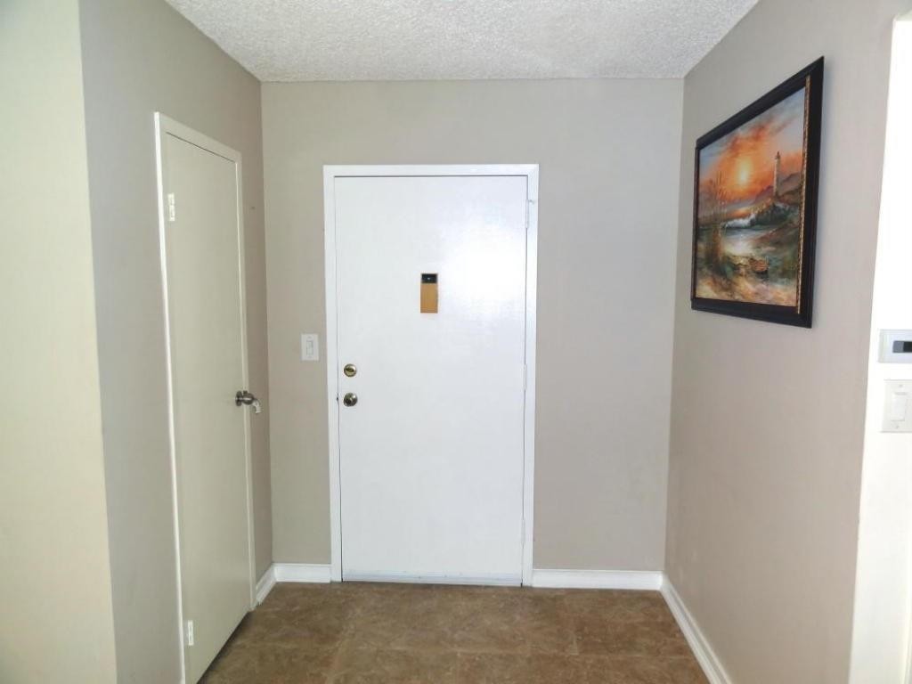 De Soto Park Condo - Residential Lease