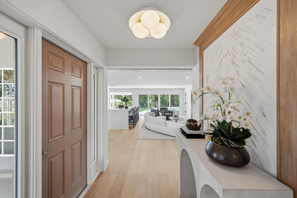 2458 Vista Del Prado Drive