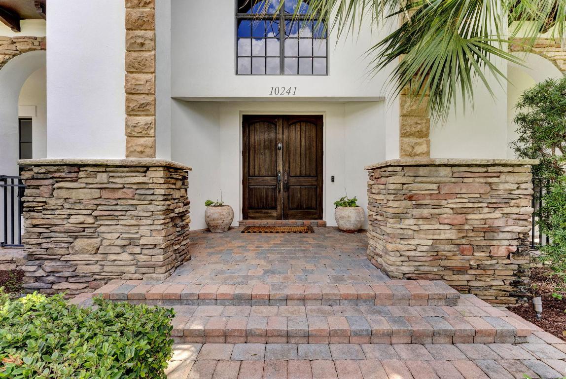 10241 Majestic Trail