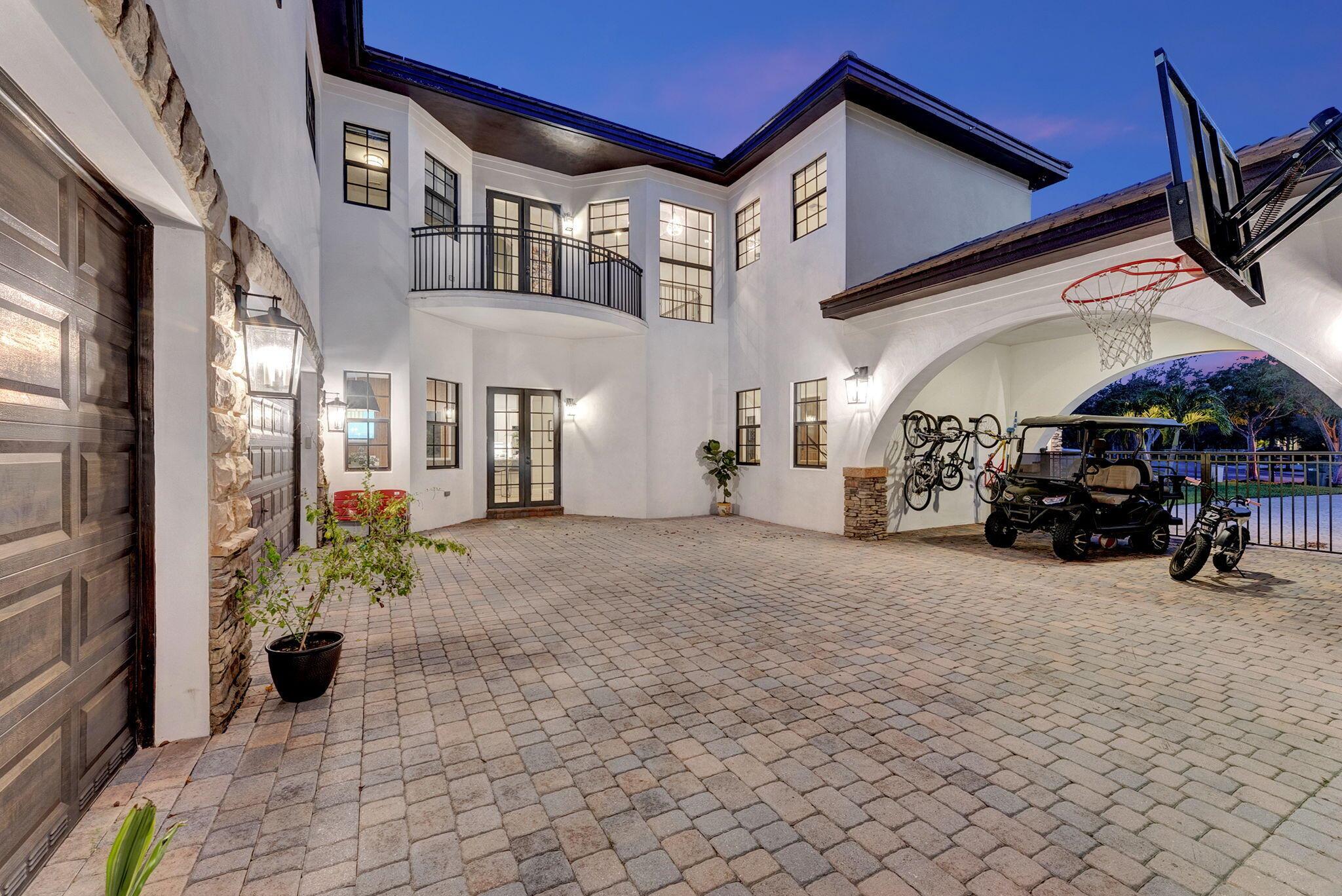 PARKLAND ESTATES 174 69 - Residential