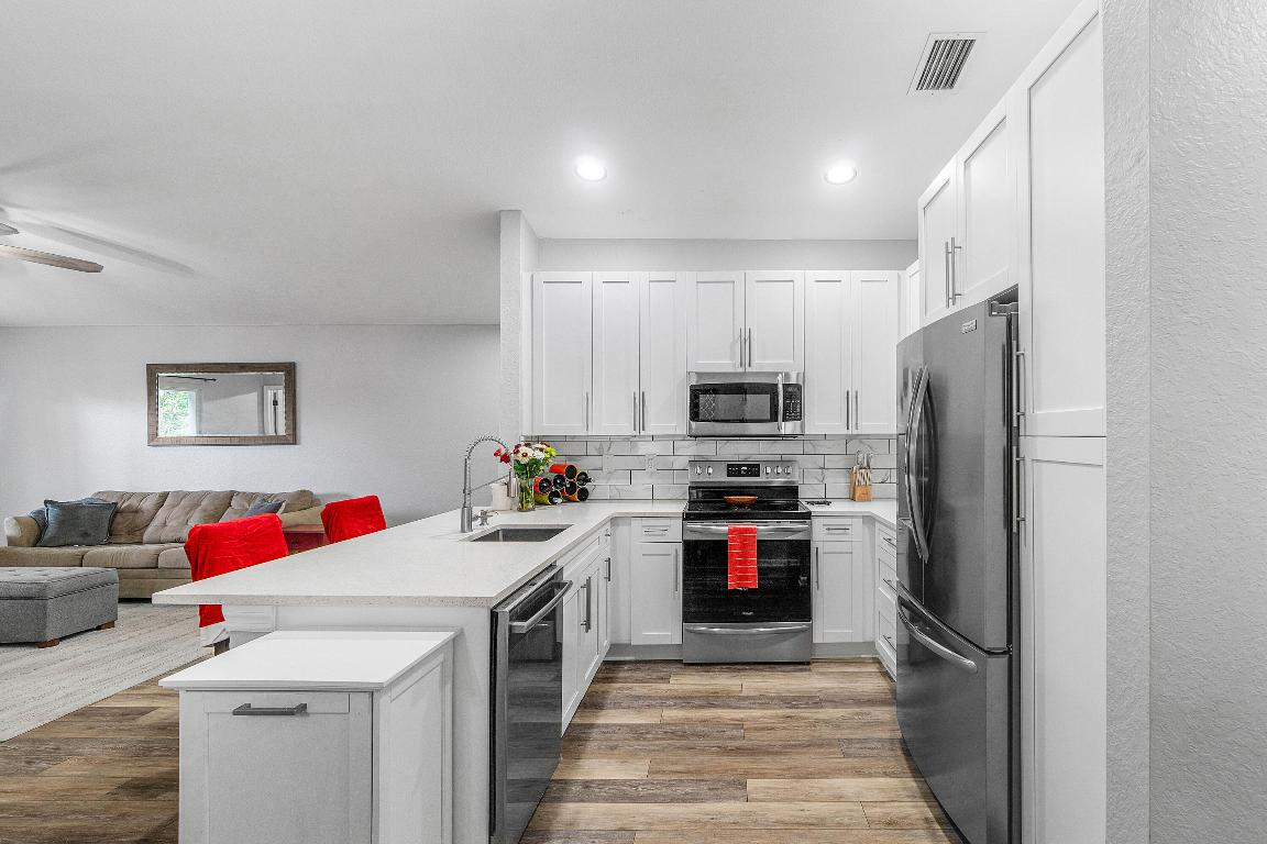 NAUTICA ISLES 4 - Residential