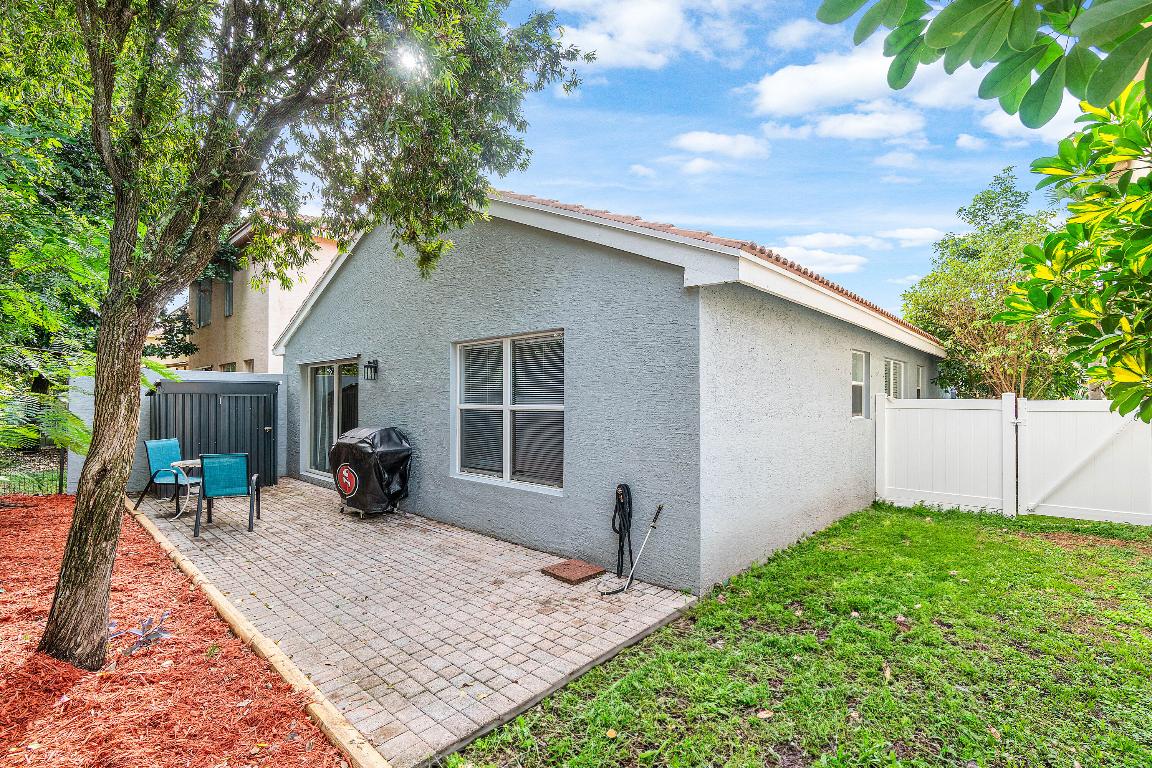 NAUTICA ISLES 4 - Residential