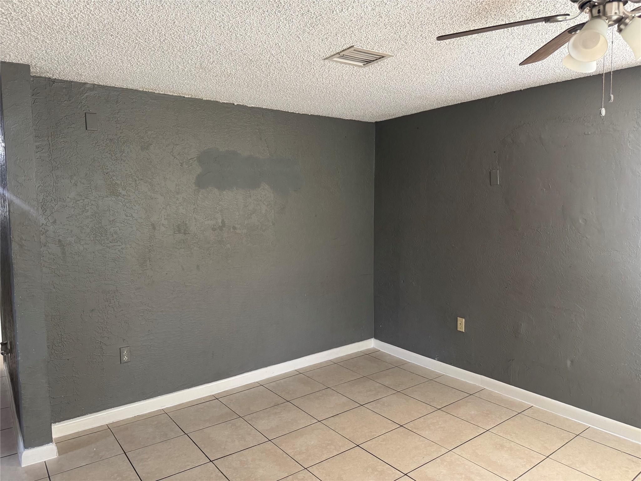 1735 NW 69th St