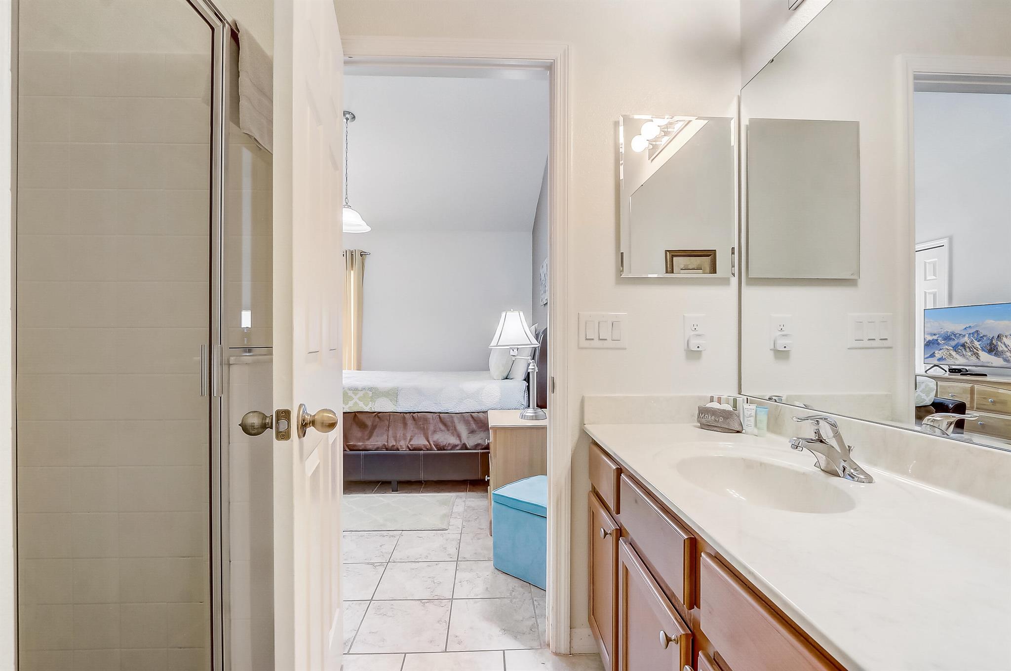 WATERSONG PH 01 - Residential